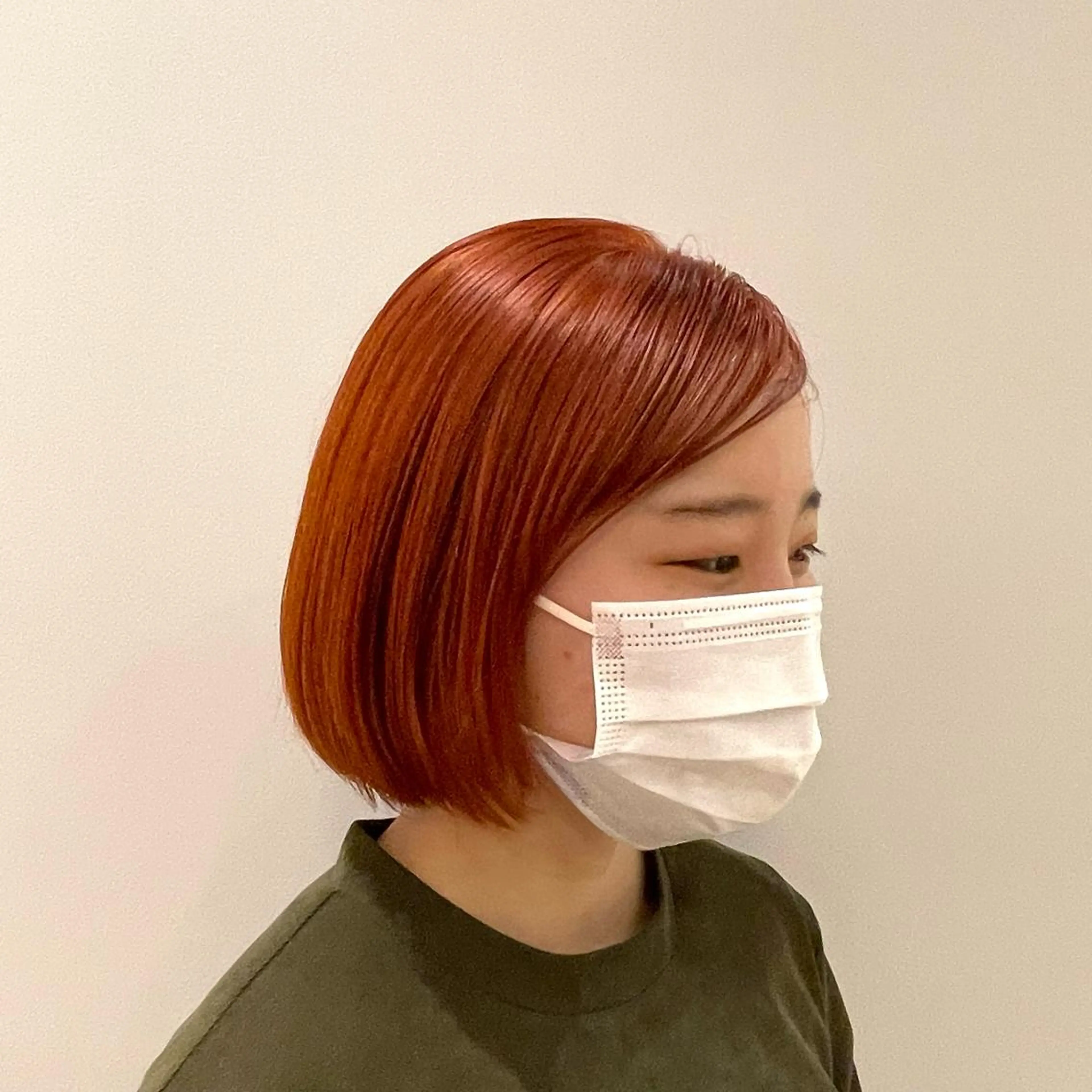 ショート カラー ELLE salon サエのヘアスタイル