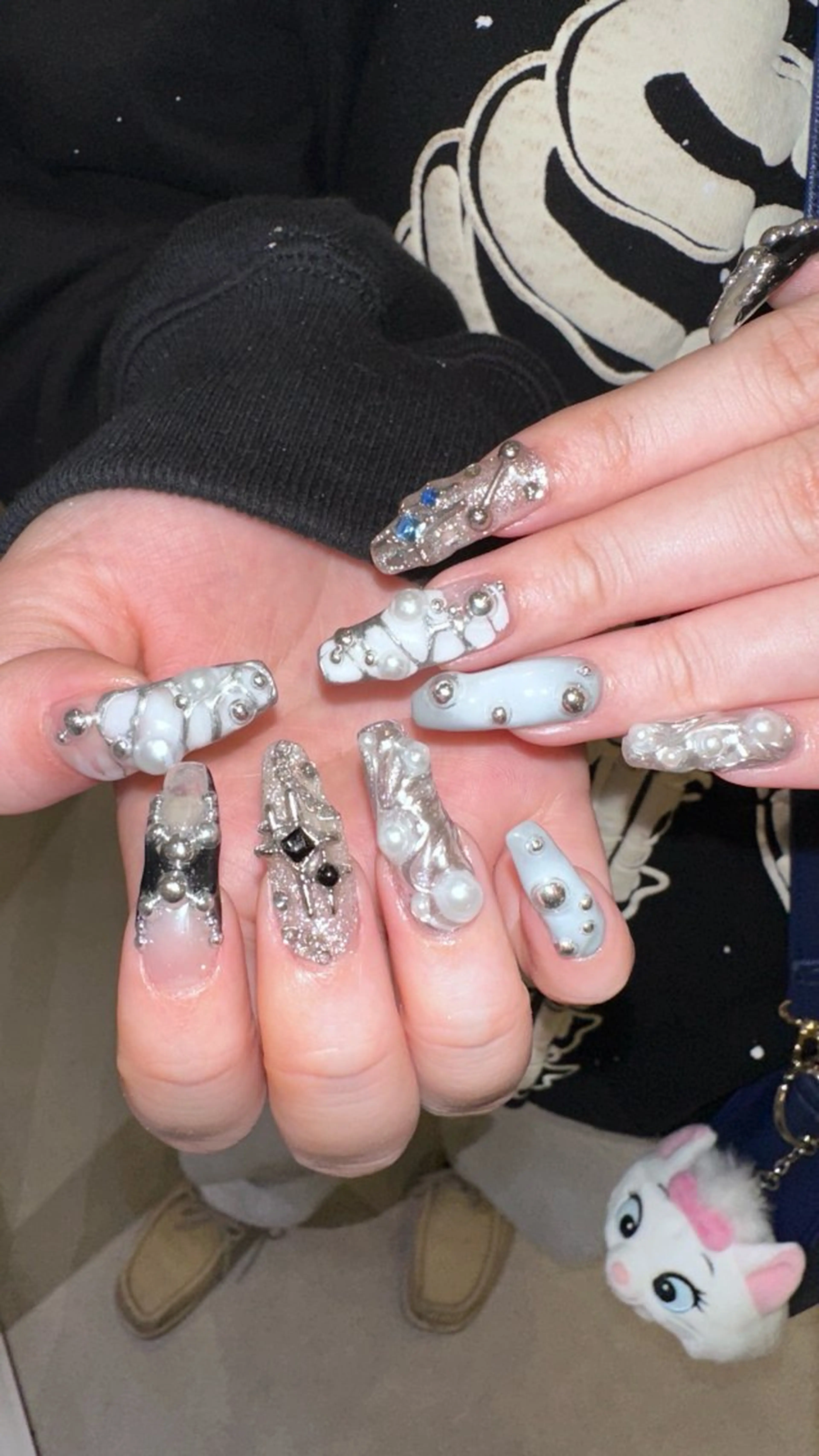 ネイル ハンドネイル 👽個性派ネイル🎀 komachiのヘアスタイル
