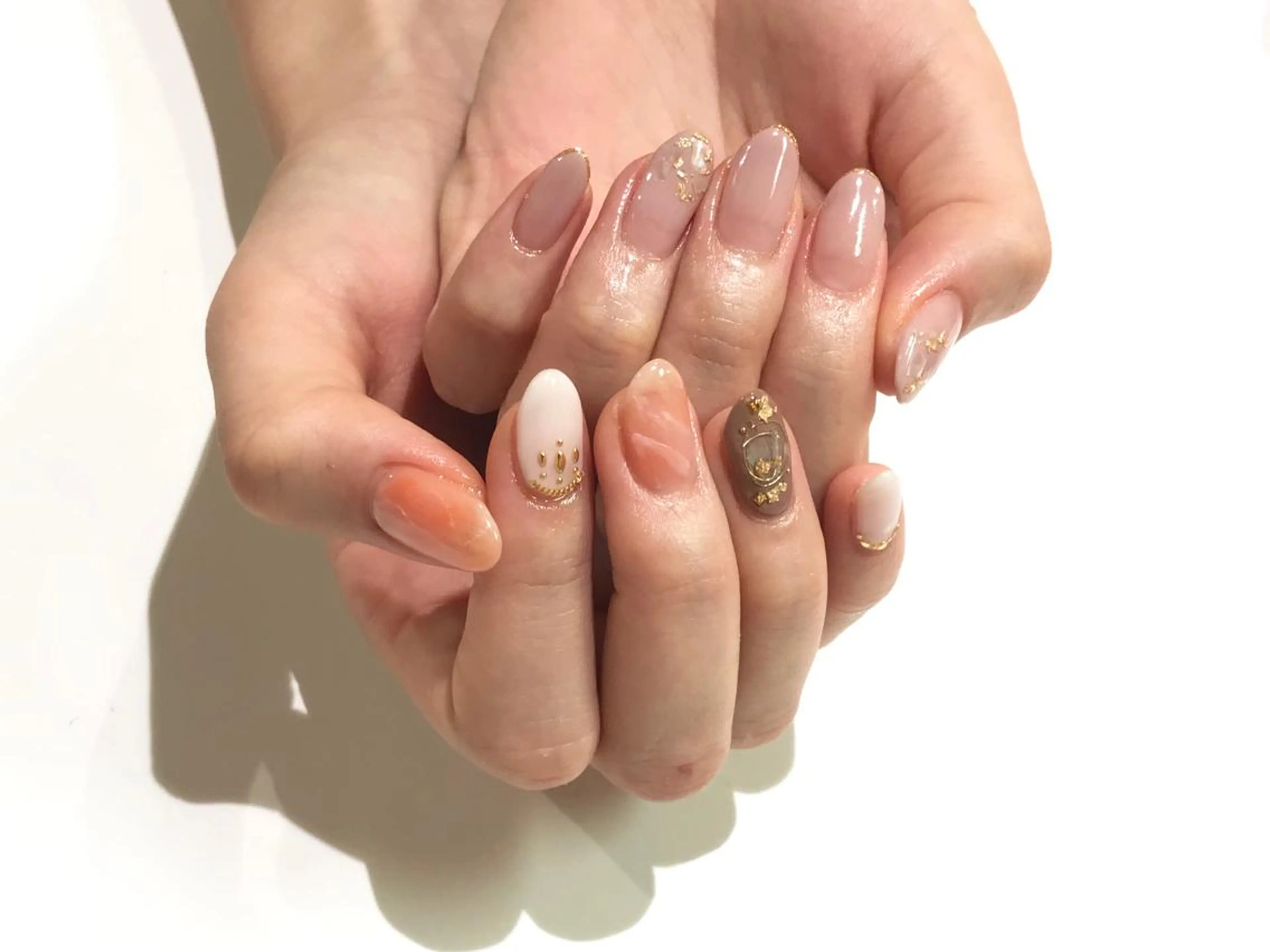 ネイル 舞田 苑香のネイルデザイン