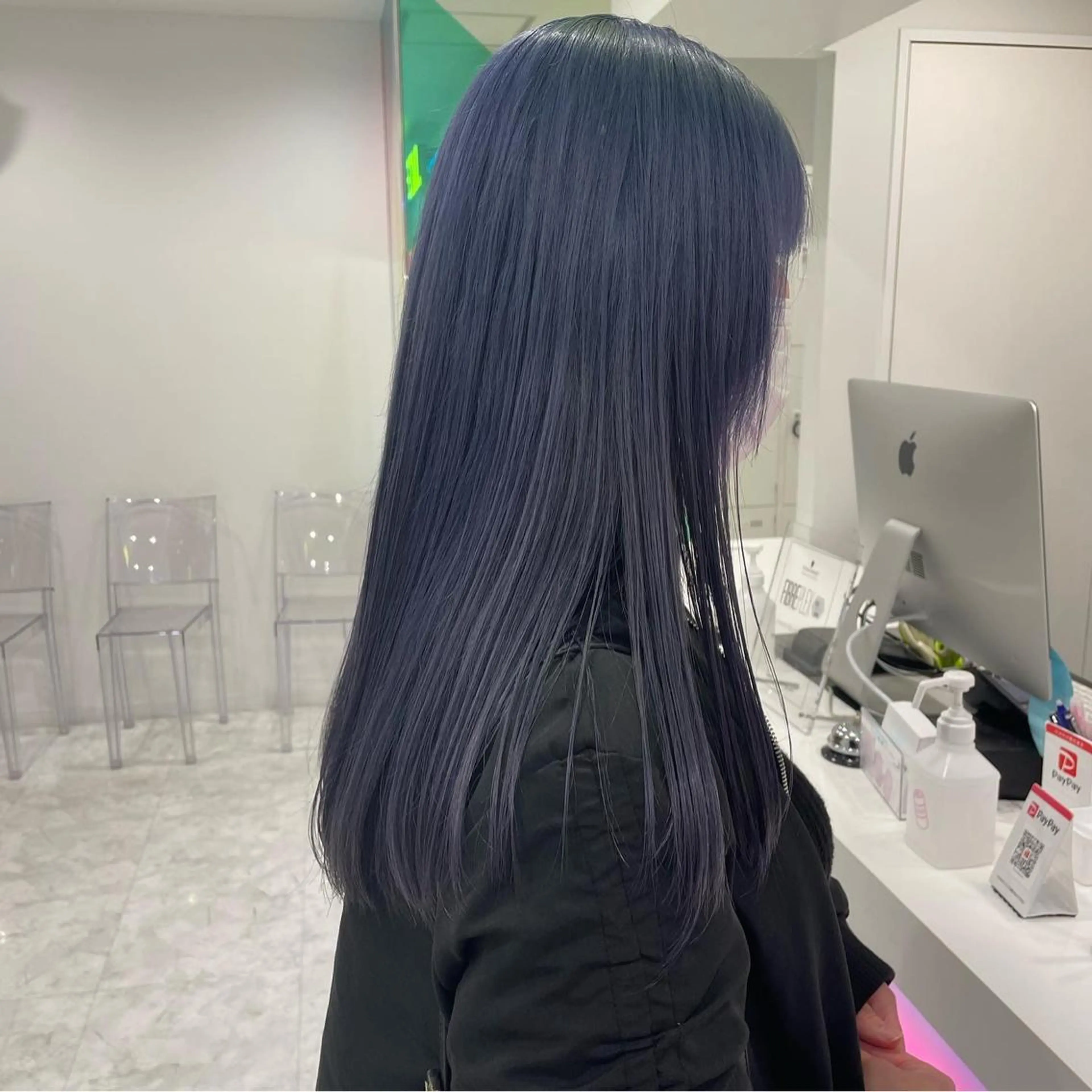 セミロング カラー ヘアカラー ヘアセット ワインレッド 🍒KAHOのヘアスタイル