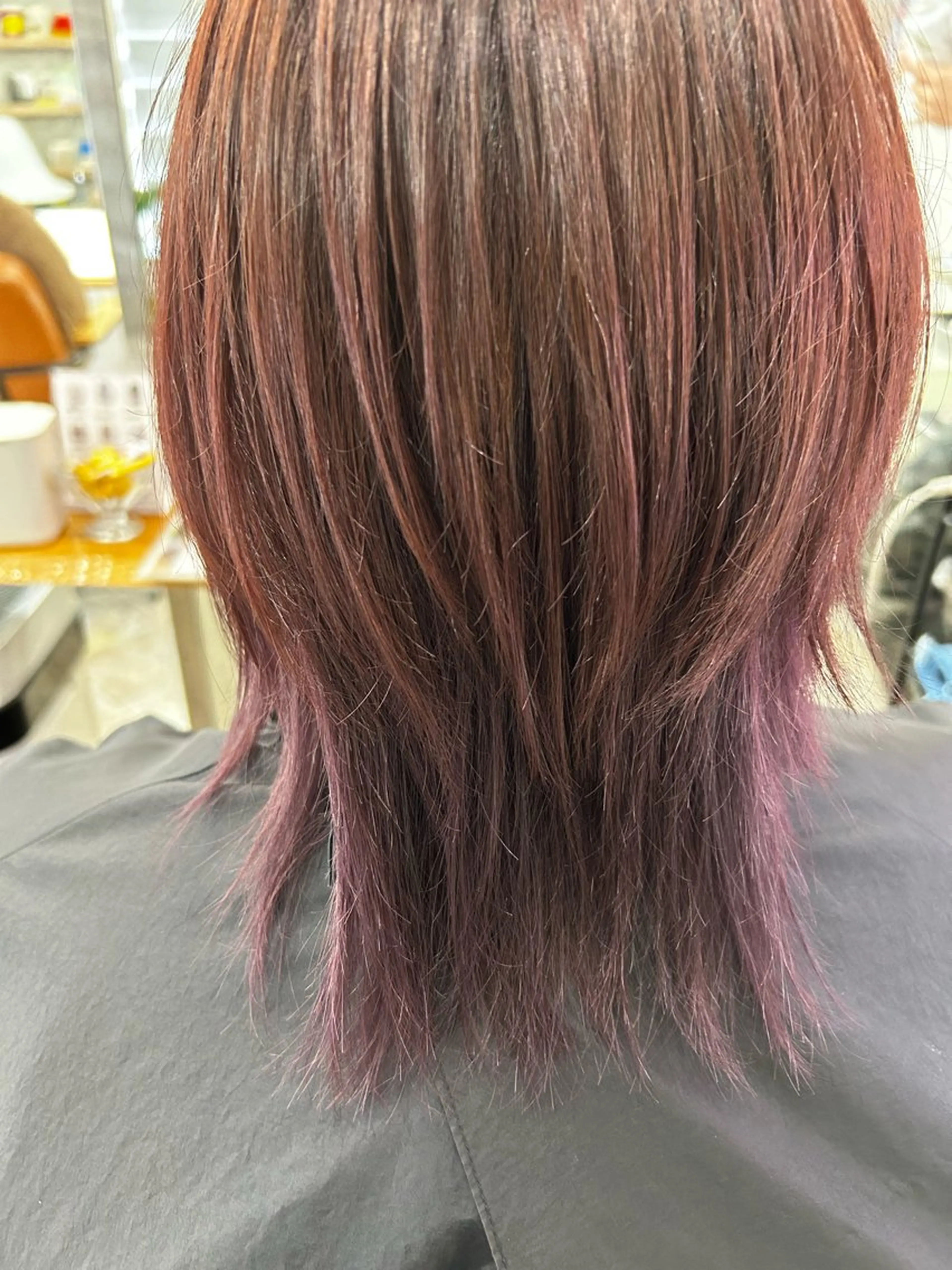 ミディアム カラー ブリーチ ヘアカラー トリートメント 永木 楓のヘアスタイル