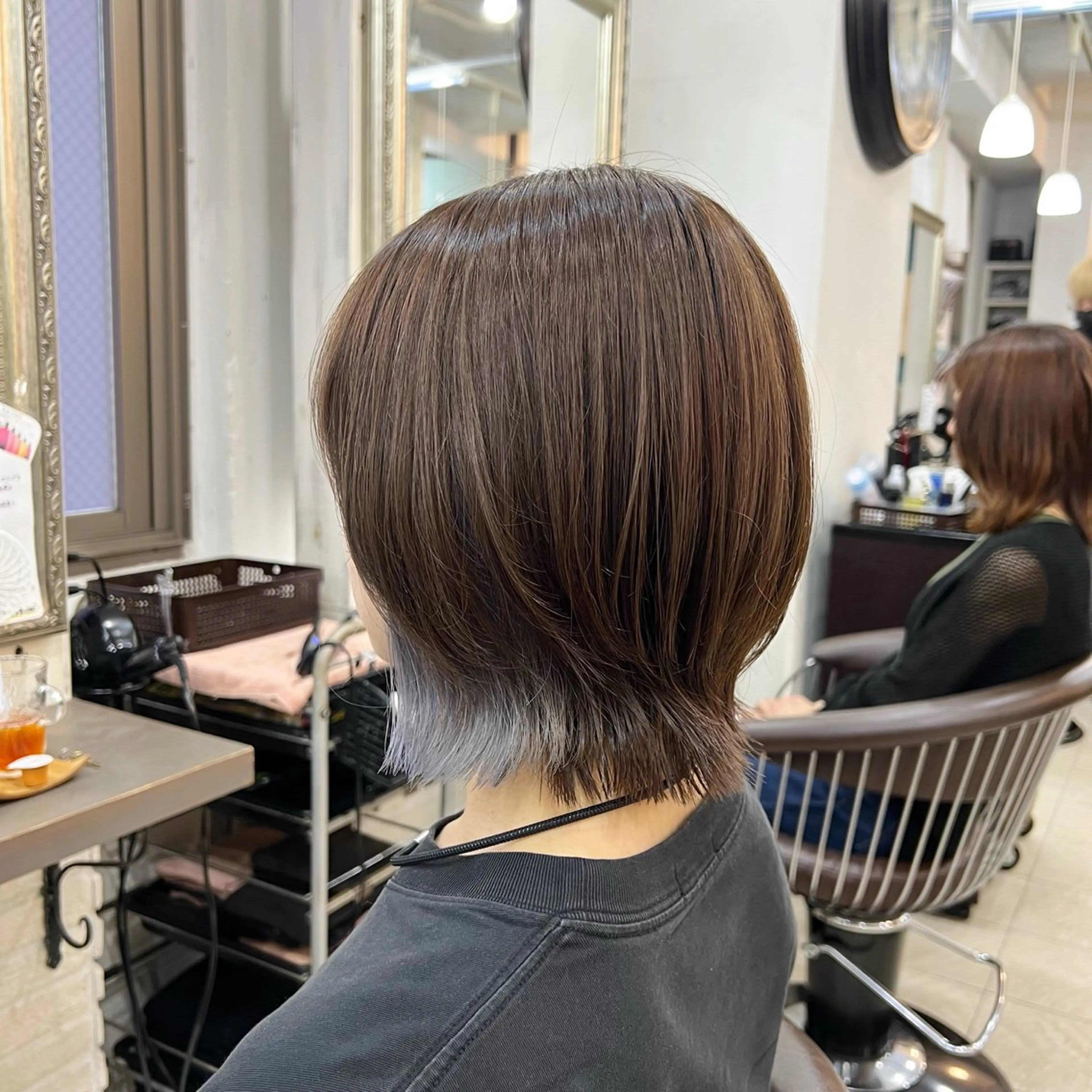 ミディアム カット ヘアカラー トリートメント 柔らかオリーブカラー 透明感カラー古澤羅威のヘアスタイル