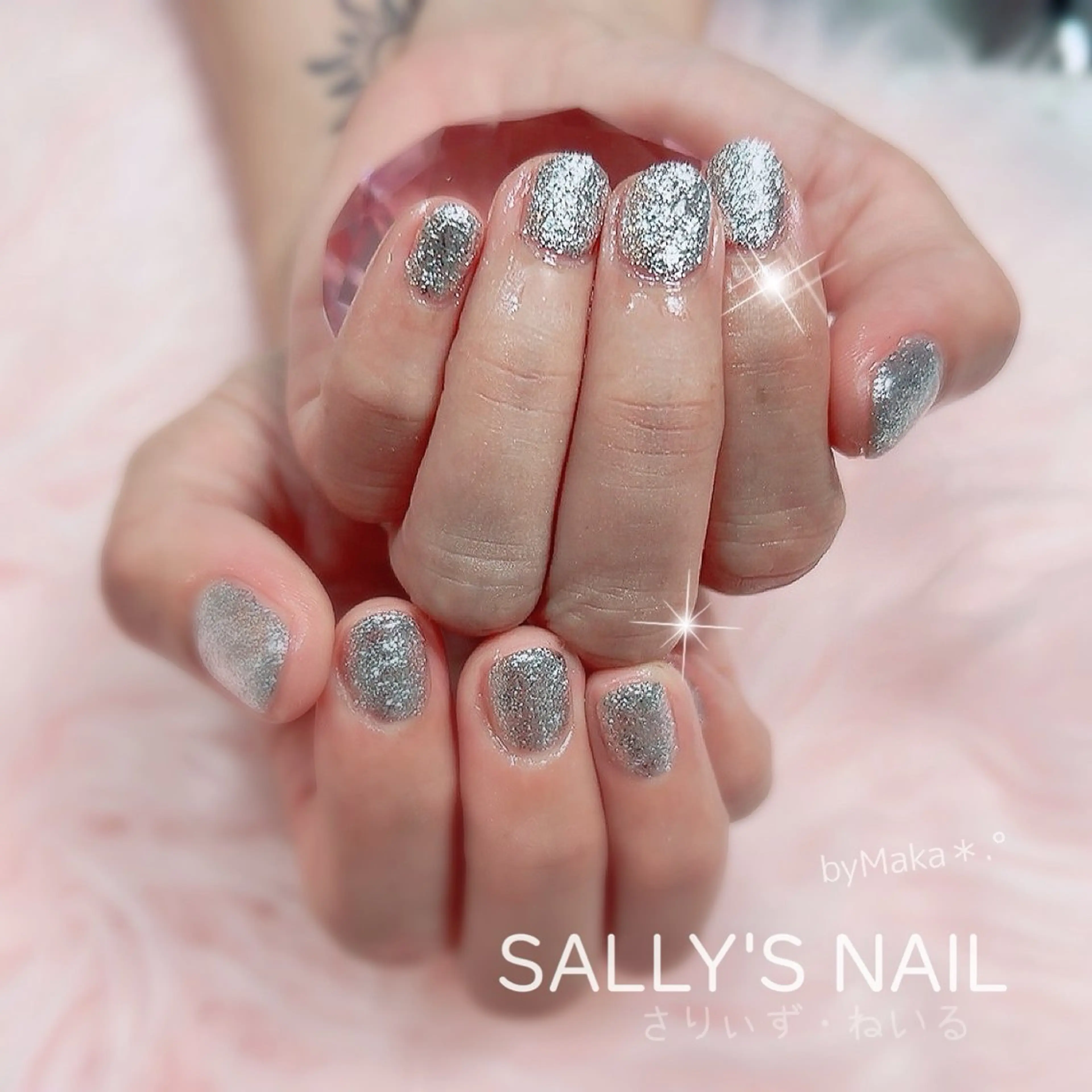 ネイル SALLY'S NAIL~さりぃず・ねぃる所属・嶋口 まかのネイルデザイン
