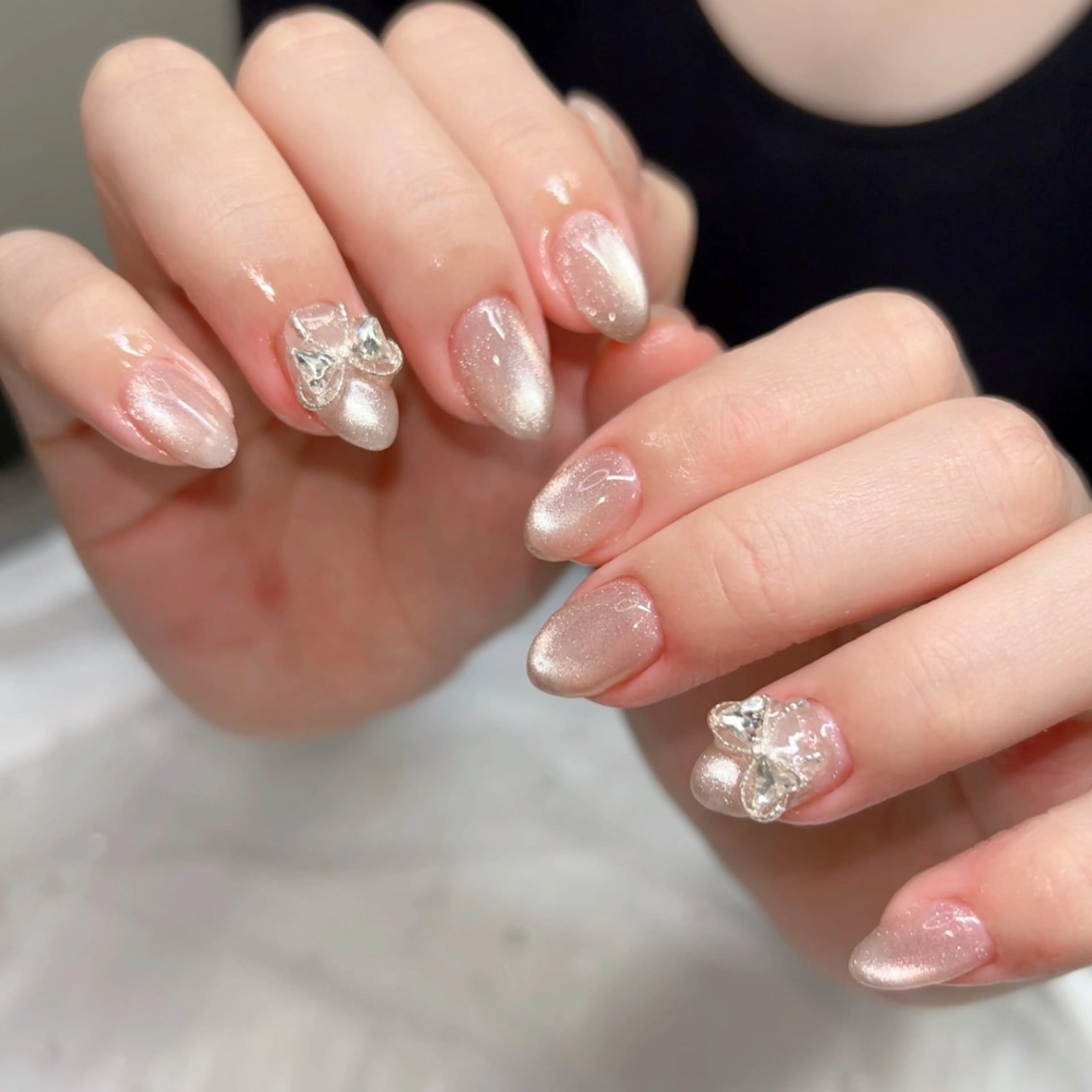 ネイル フレンチネイル グラデーション マグネットネイル ミラーネイル ニュアンスネイル ハンドネイル Cute Tips nailのネイルデザイン