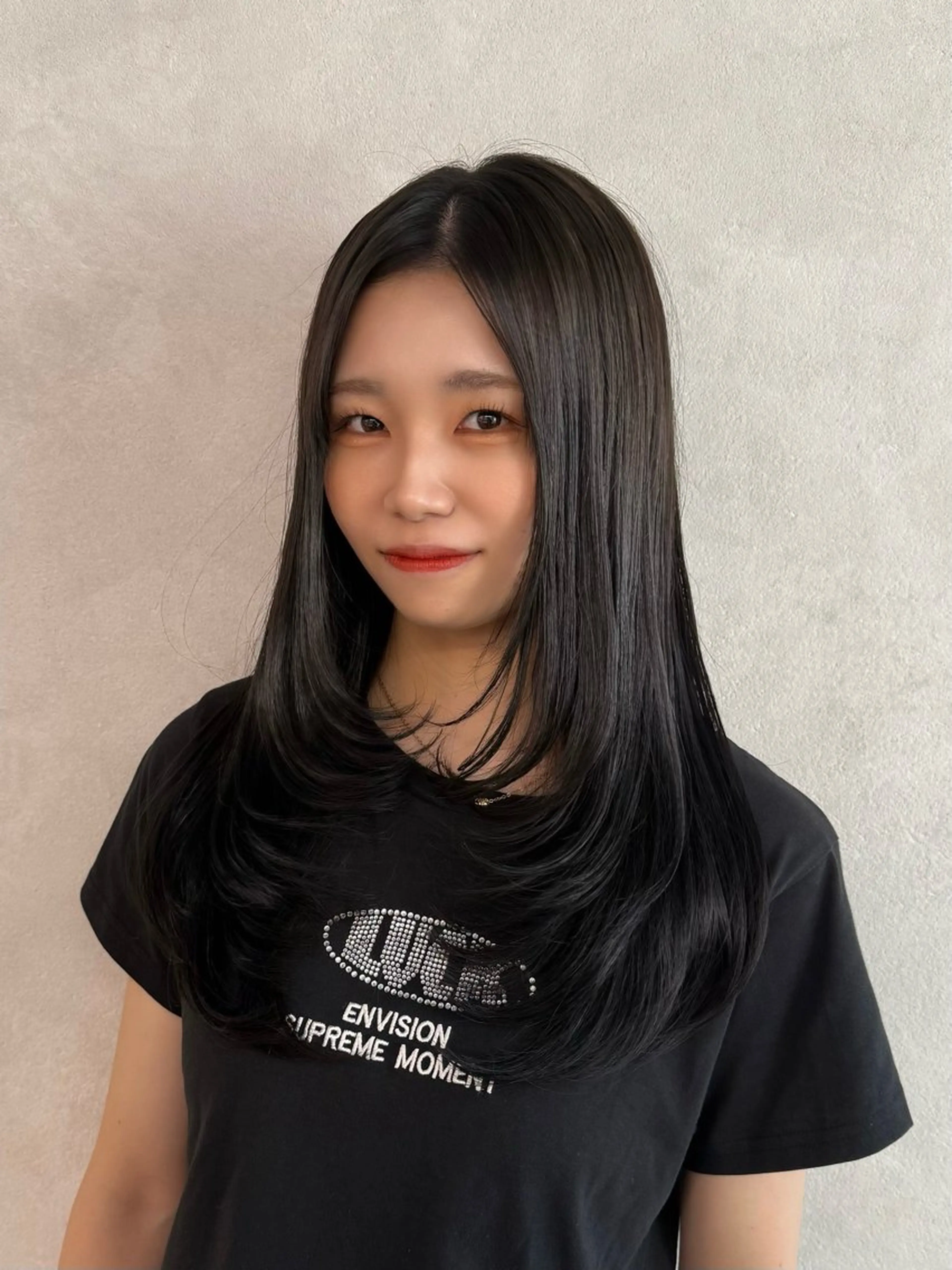 ミディアム 韓国風ヘア レイヤーカット 似合わせカット 森貝 洋亮のヘアスタイル