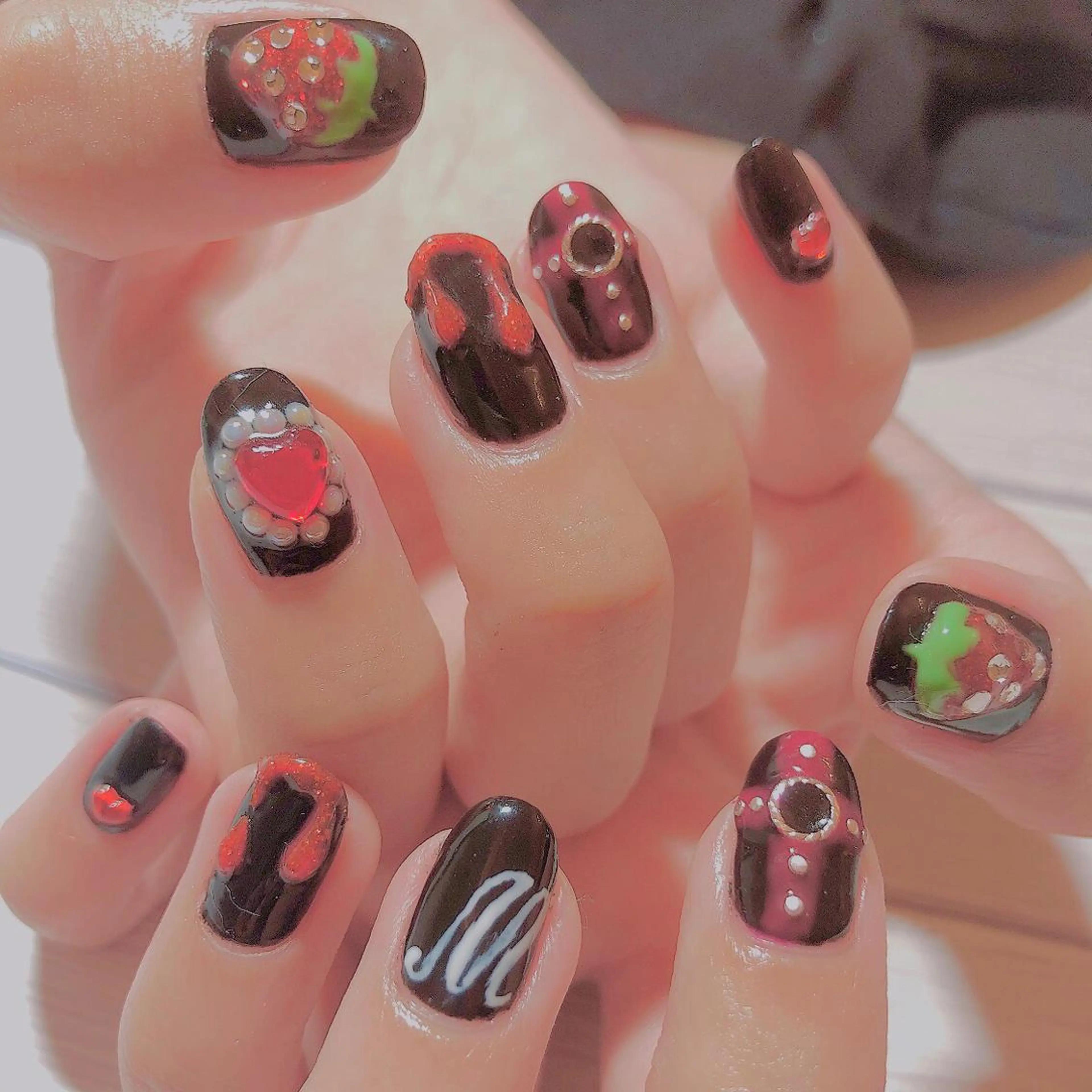 ネイル ドライヘッドスパ 名古屋駅徒歩5分のエステ・リラクイメージ