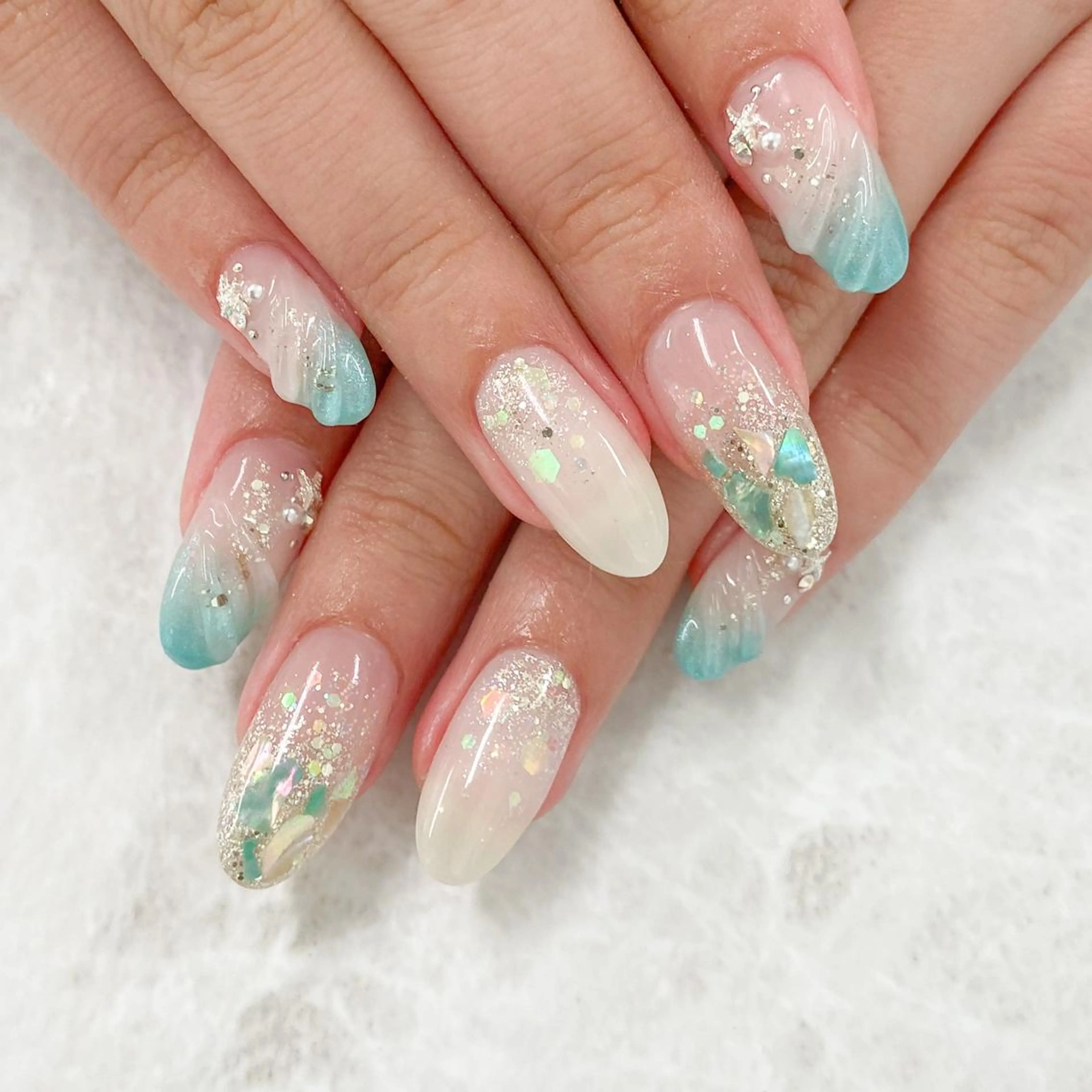 ネイル 黒沢 直子のネイルデザイン