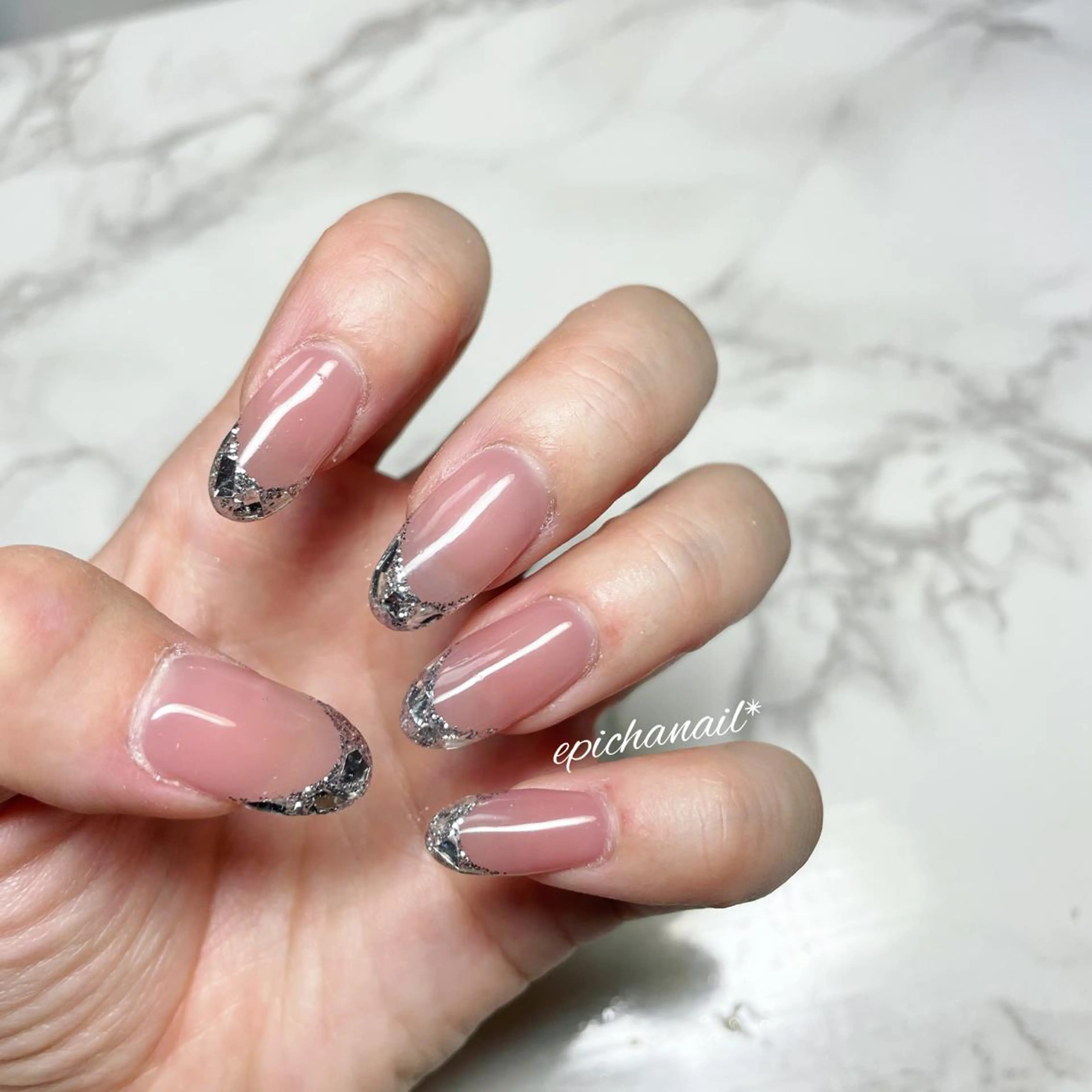 ネイル フレンチネイル ガラスフレンチ EPICHA NAILのネイルデザイン