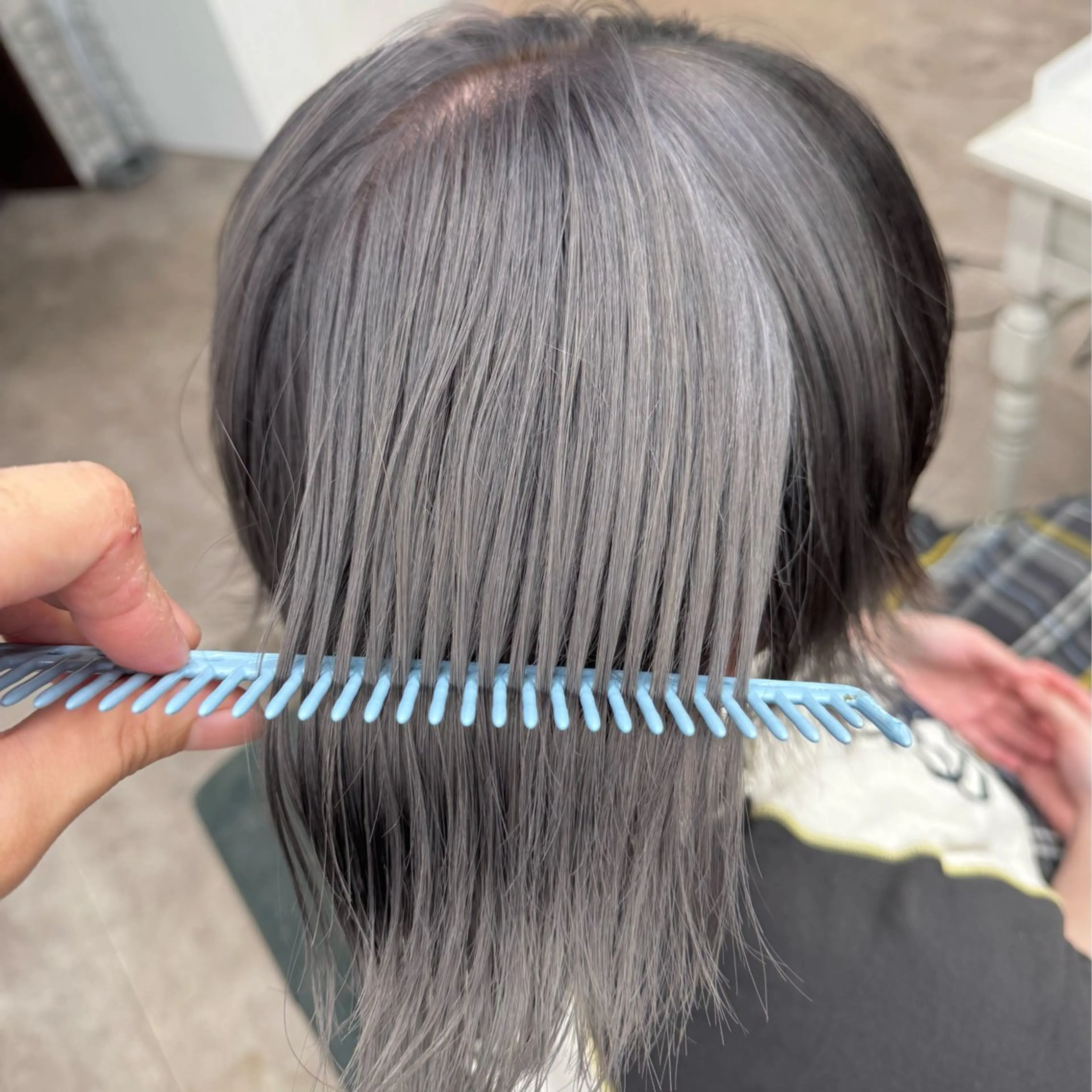 セミロング カラー カット ヘアカラー JUNSHIN🦋 ヘアセット／カラーのヘアスタイル