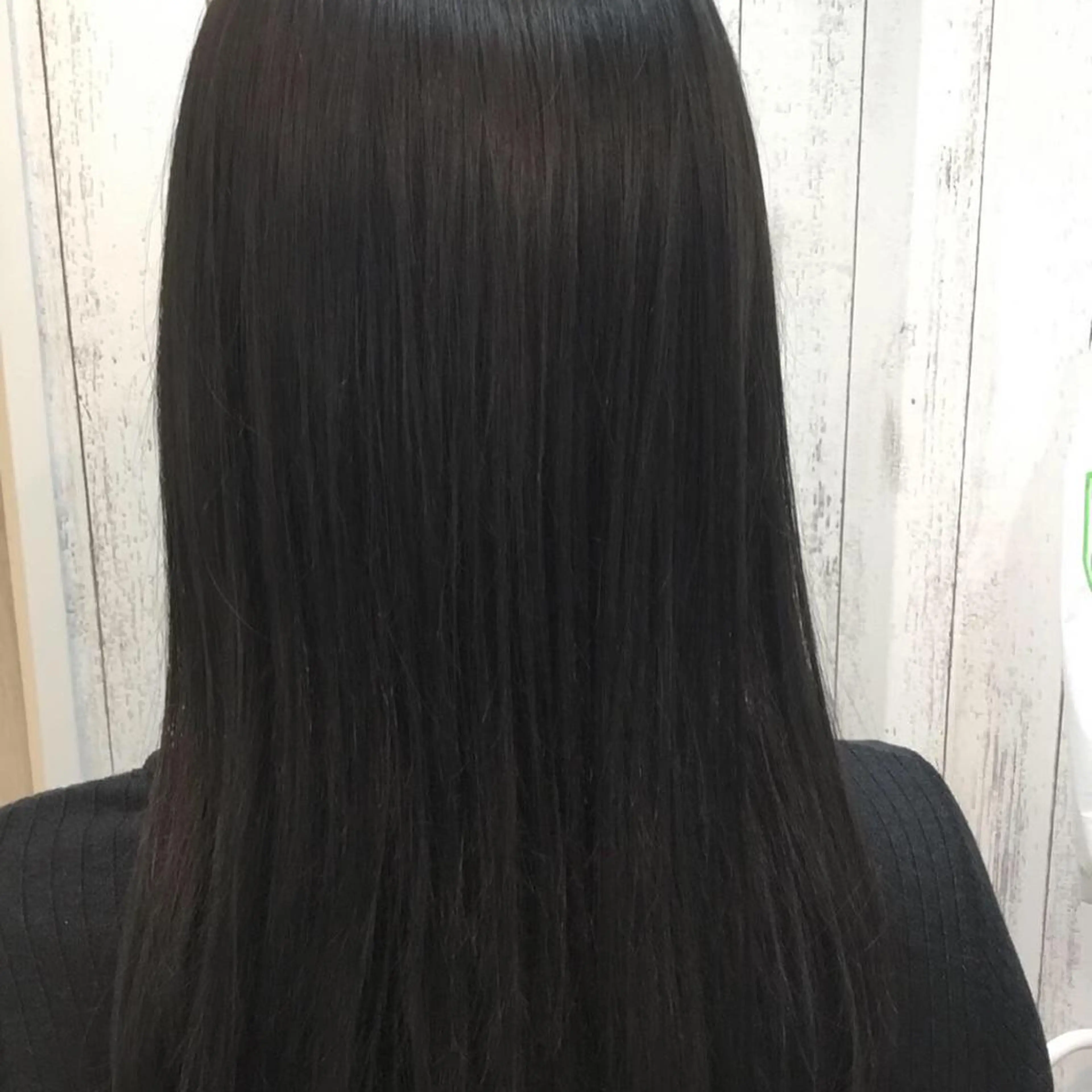 ロング カラー パーマ 金崎 新吾のヘアスタイル