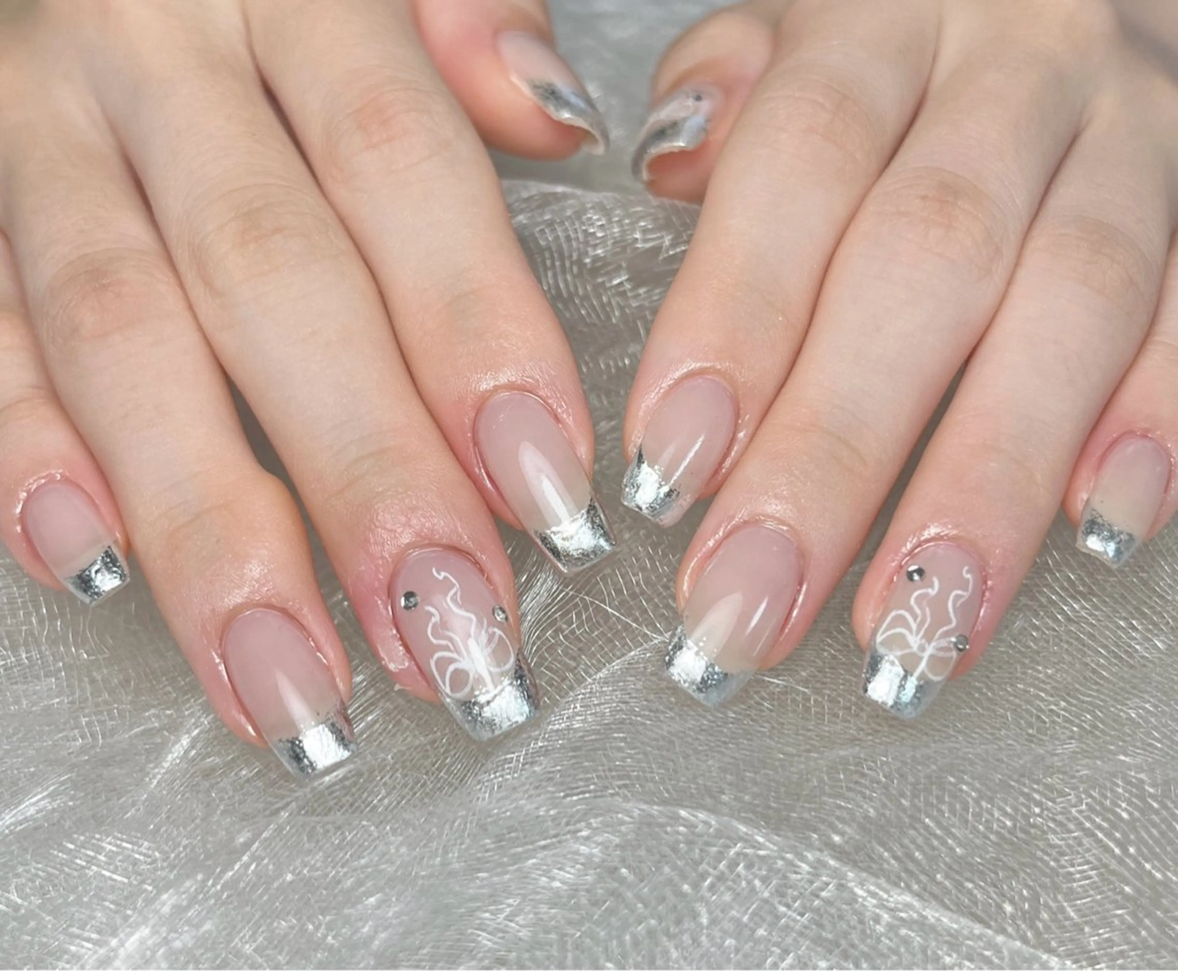 成人式の方限定🌟やり放題+長さだし10本の写真