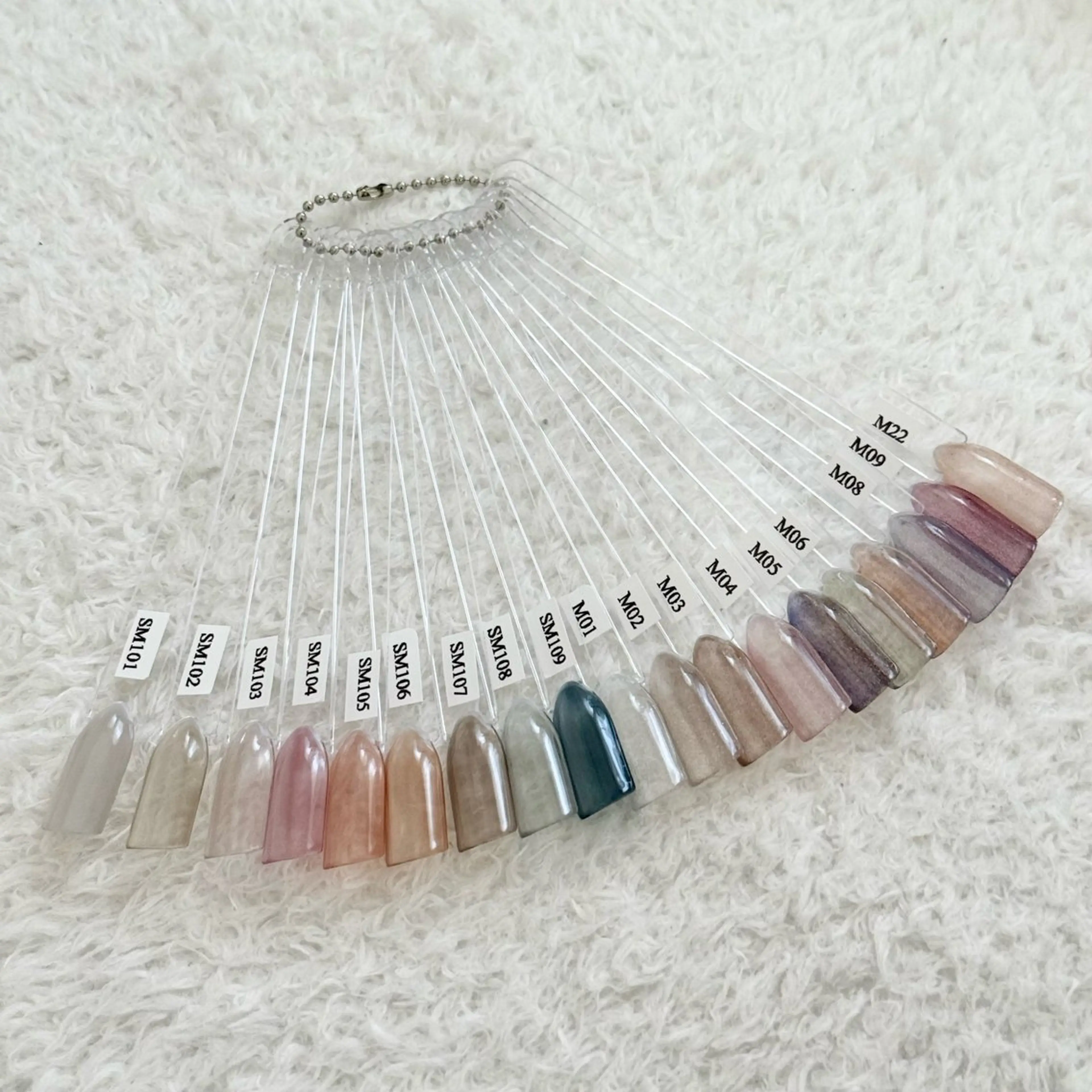 ハンドジェルネイル　マグネット　 ¥3900  オフ可能◎の写真