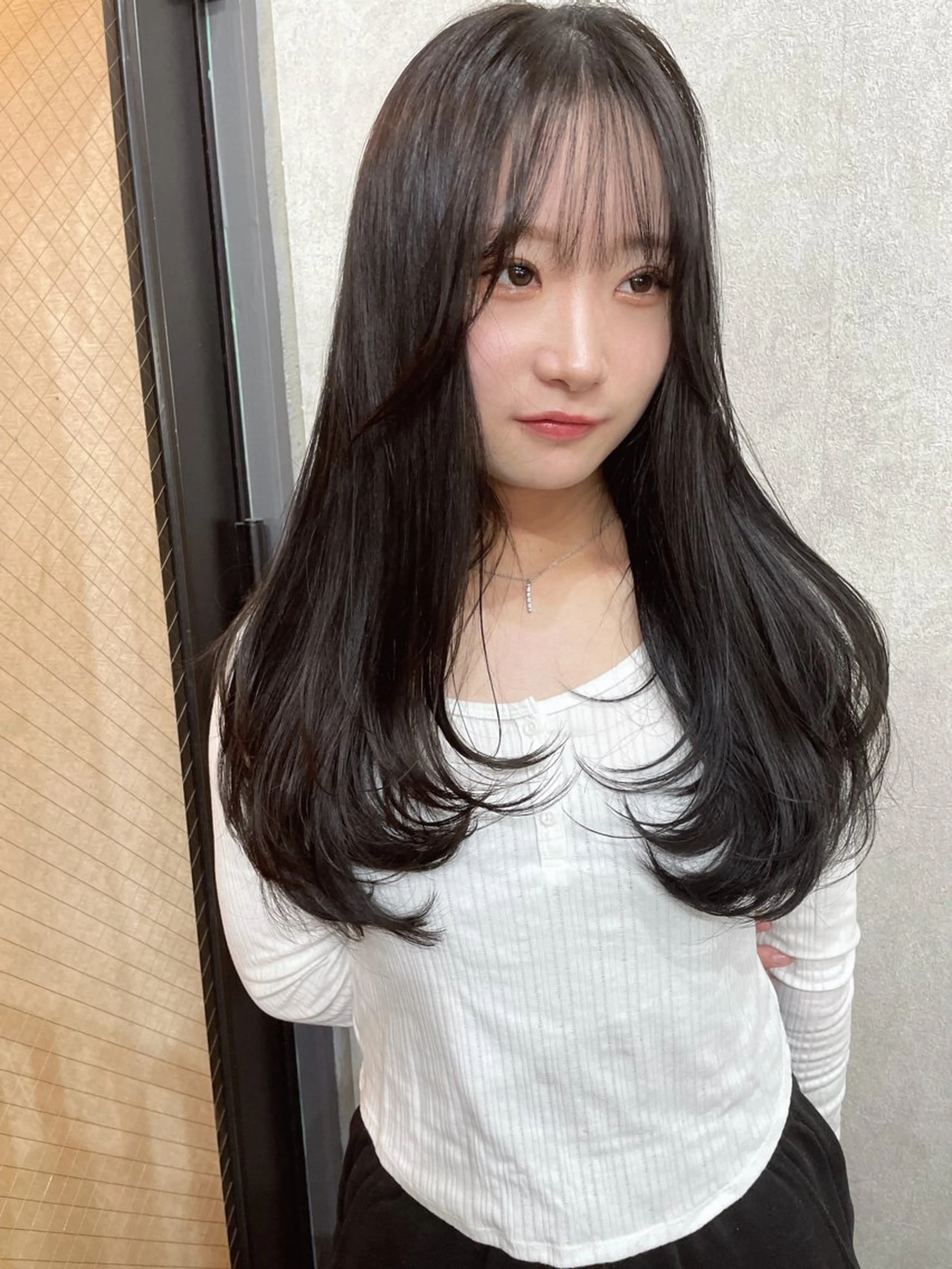 ロング カラー レイヤーカット AIRI layer cut hairのヘアスタイル