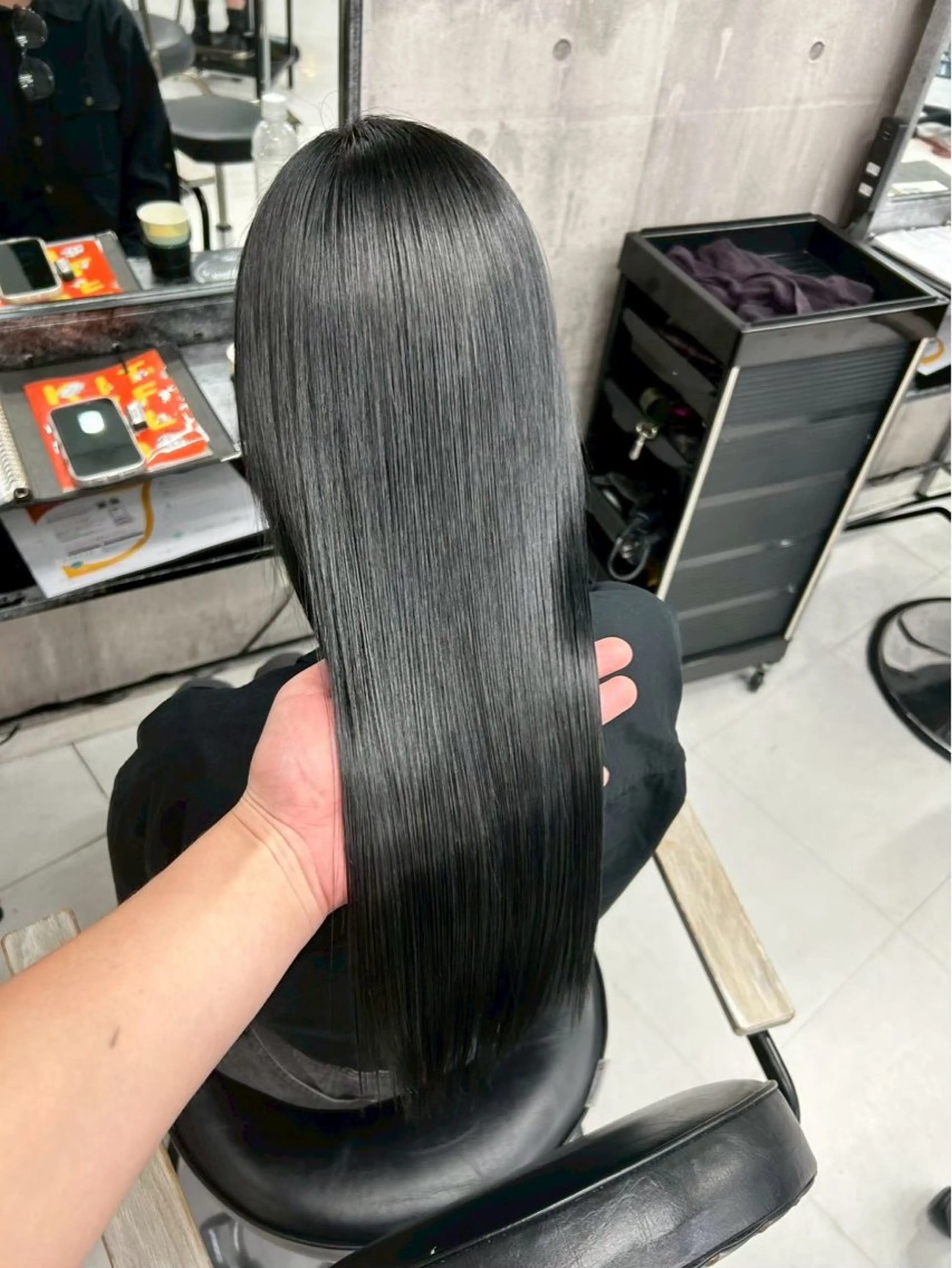 ロング カラー アッシュ バレイヤージュ ミストバング ブリーチ ブロンド カット ヘアカラー トリートメント hayato🌟/ やわらかハイトーンのヘアスタイル