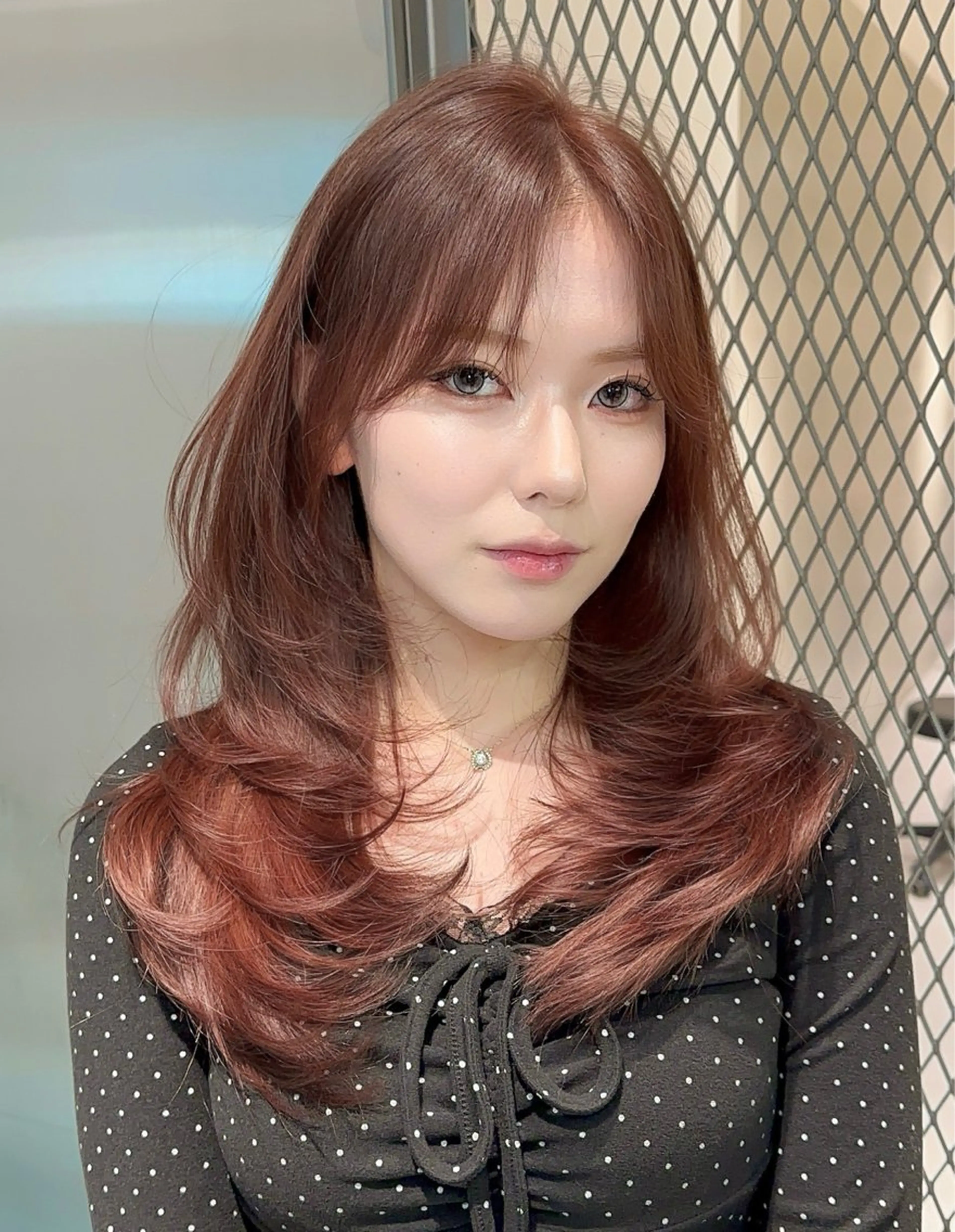 ミディアム コウスケ/ lond uluのヘアスタイル