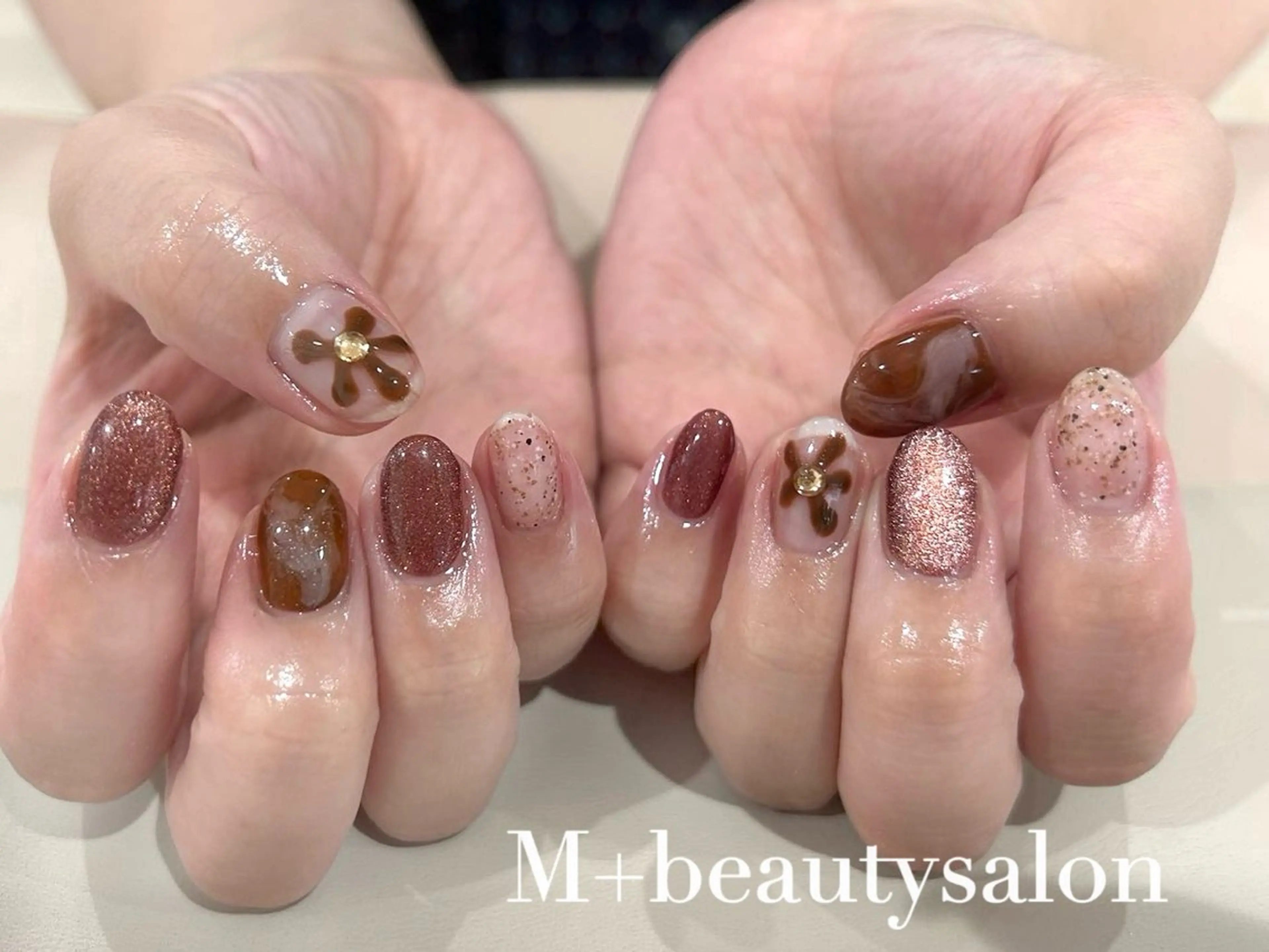 ネイル M+  Beauty Salonのネイルデザイン