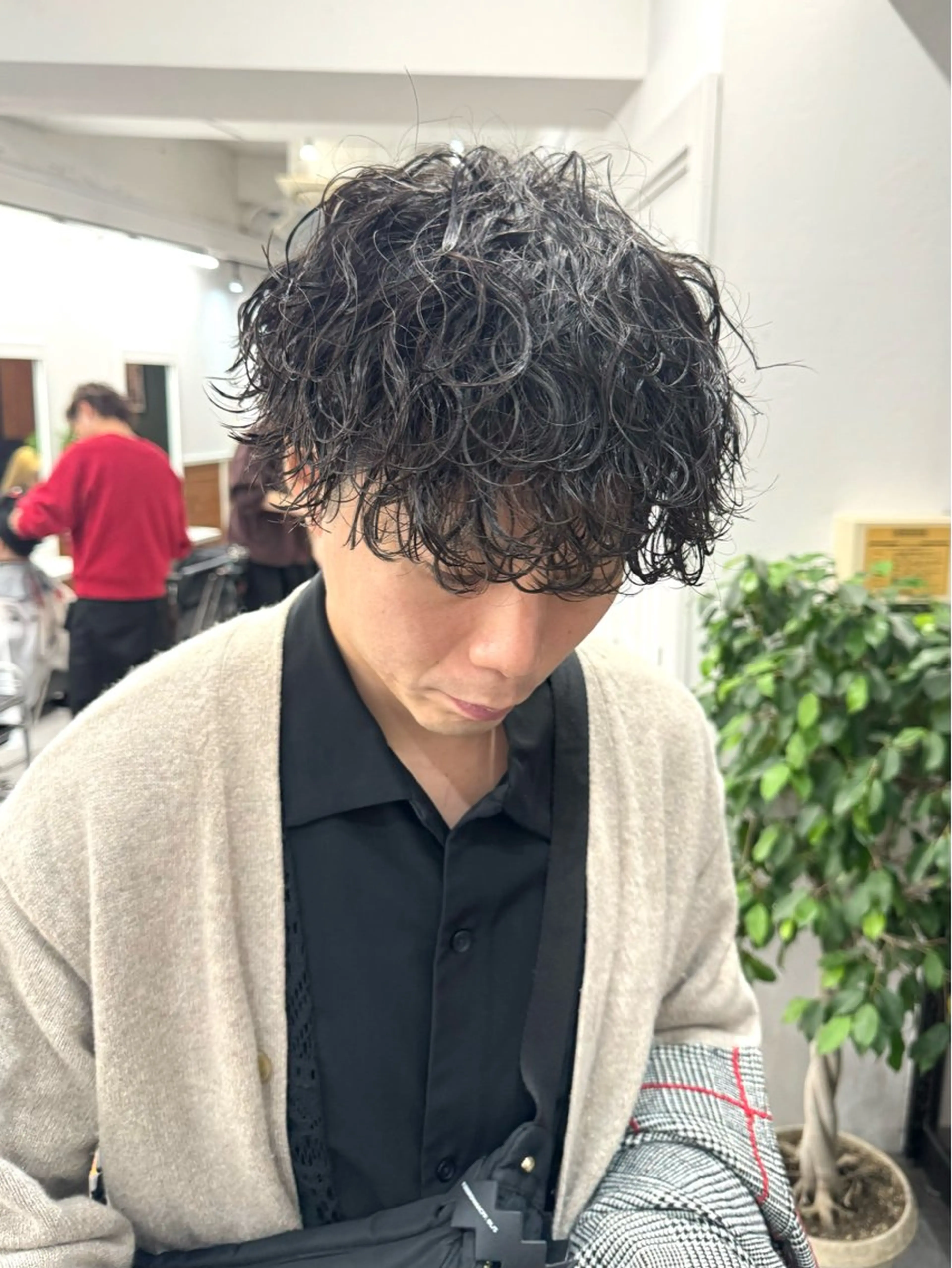 パーマ メンズ メンズパーマ 波巻きパーマ クリスマス スパイラルパーマ シャドウパーマ/ 波巻パーマYu-Kiのヘアスタイル