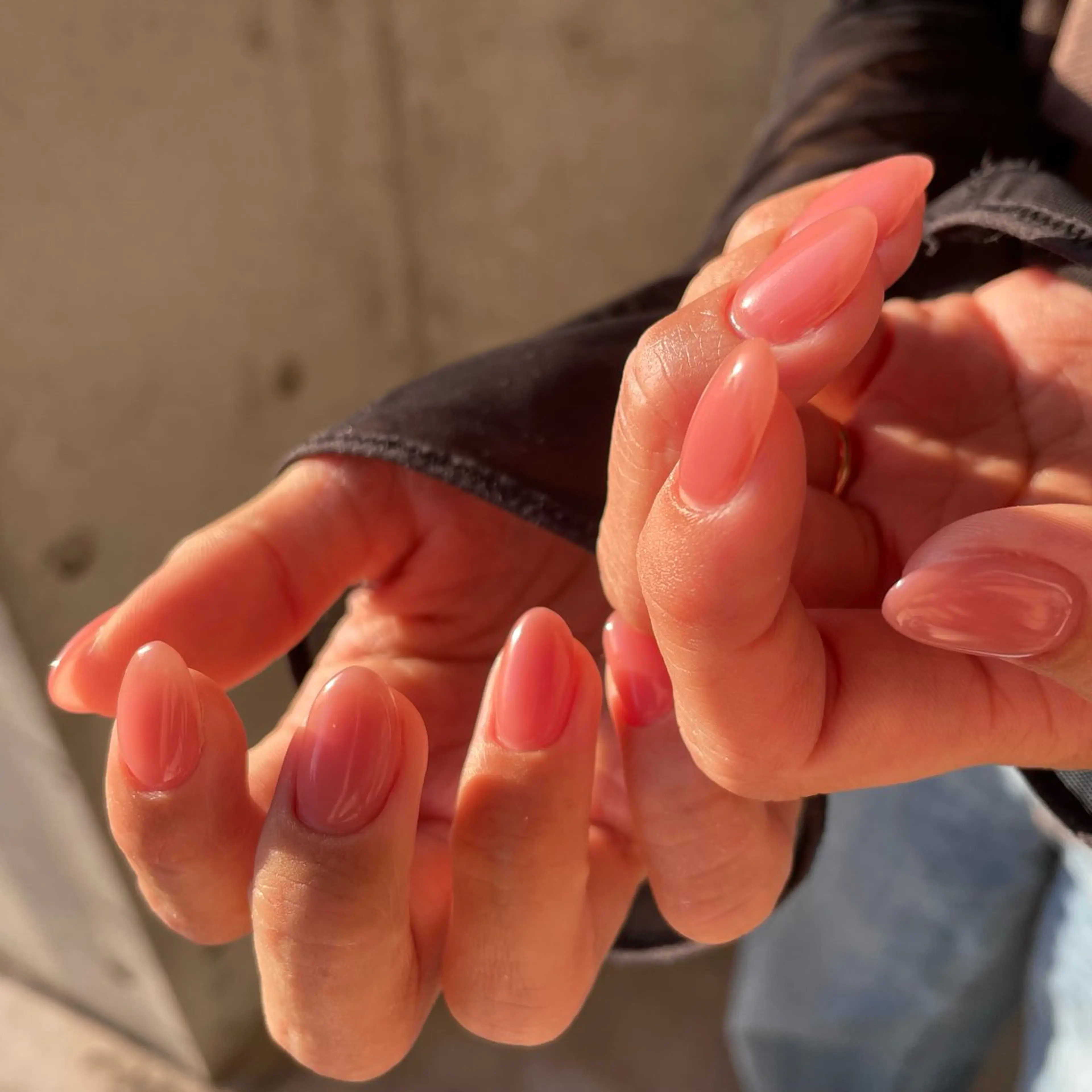 オフあり🌟初回オフ無料【Hand】ワンカラーラメグラの写真