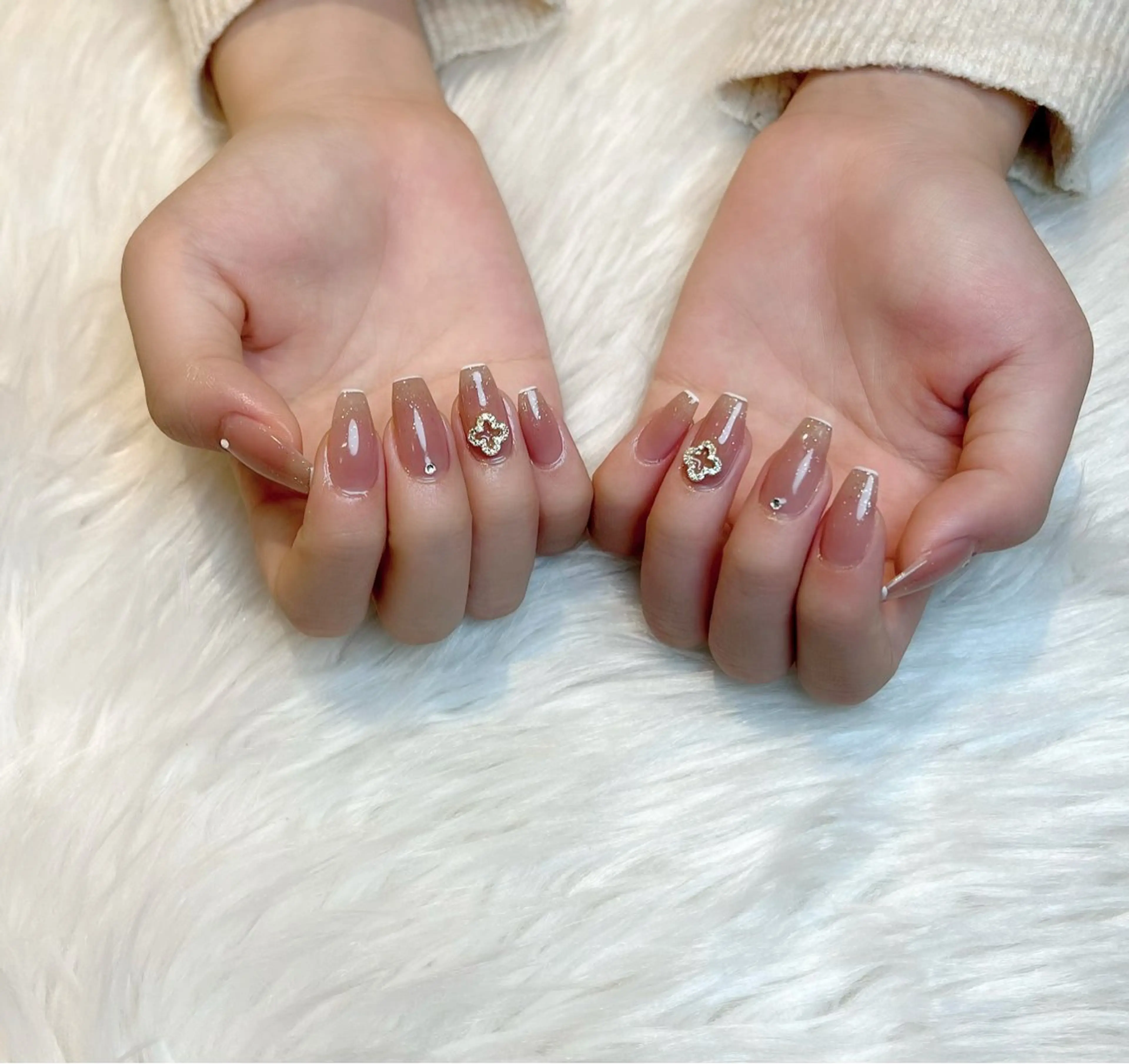 ネイル Lino+ ネイル&よもぎ蒸しのネイルデザイン