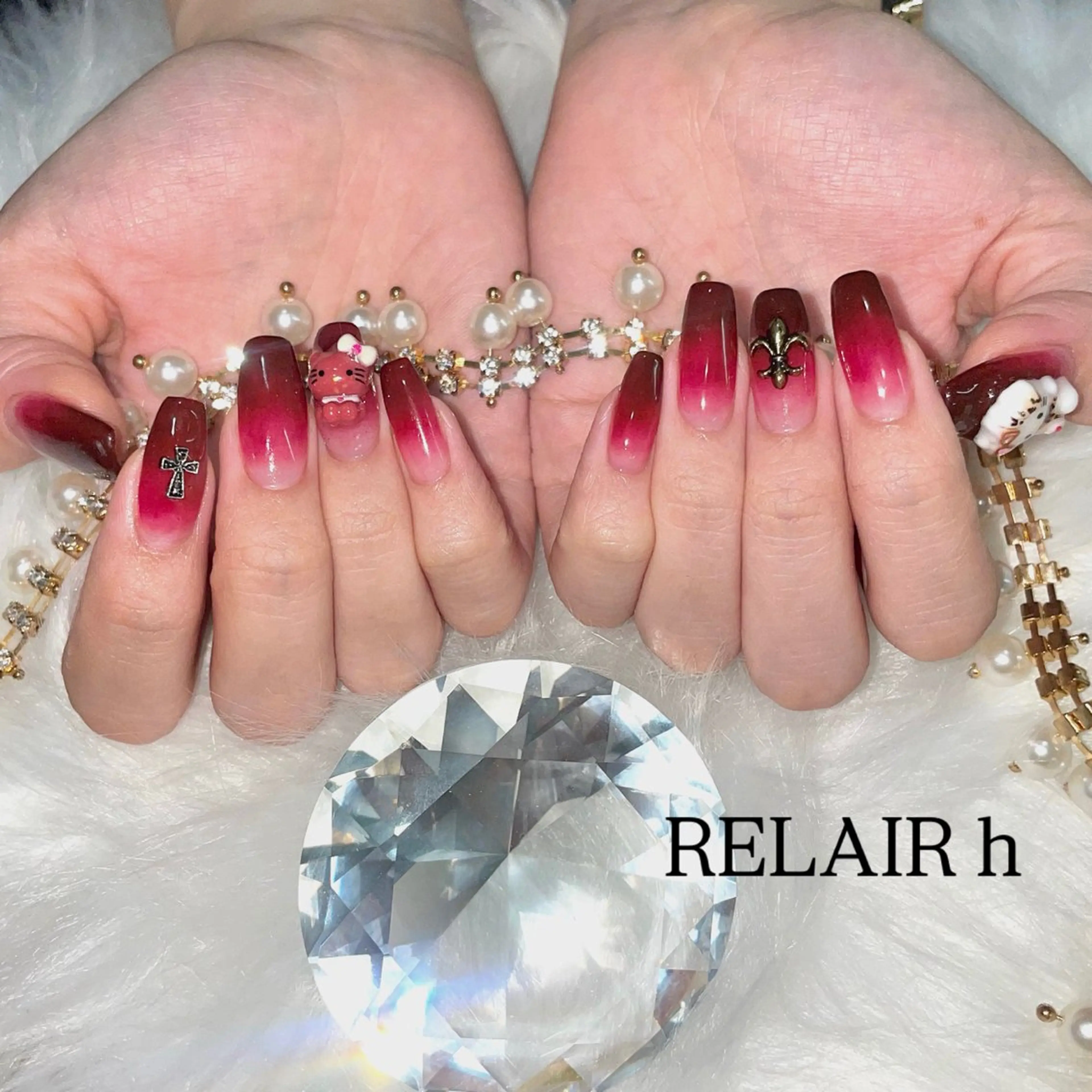 ネイル RELAIR h所属・西村 彩音のネイルデザイン