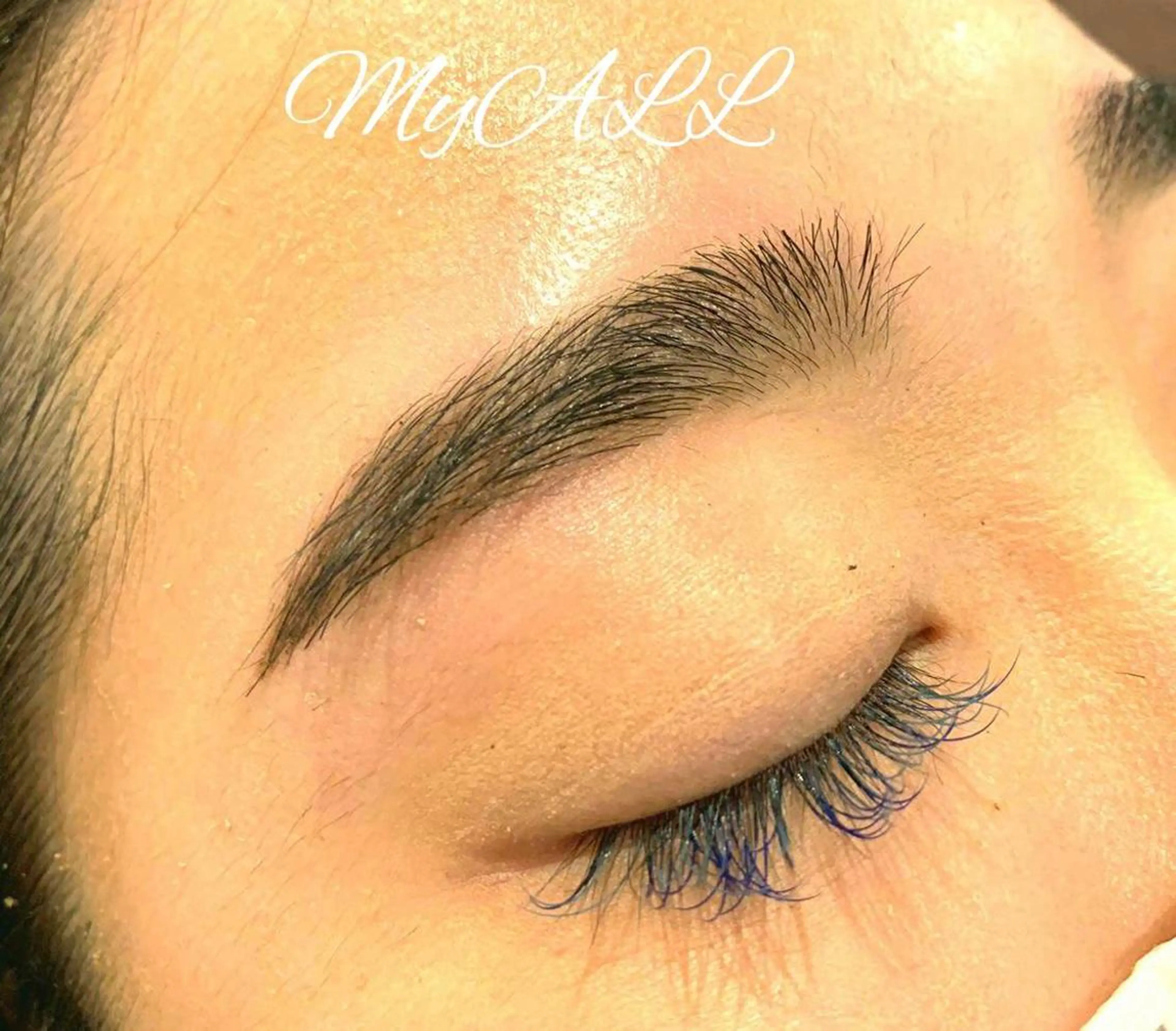 おか なつみのマツエク・マツパデザイン