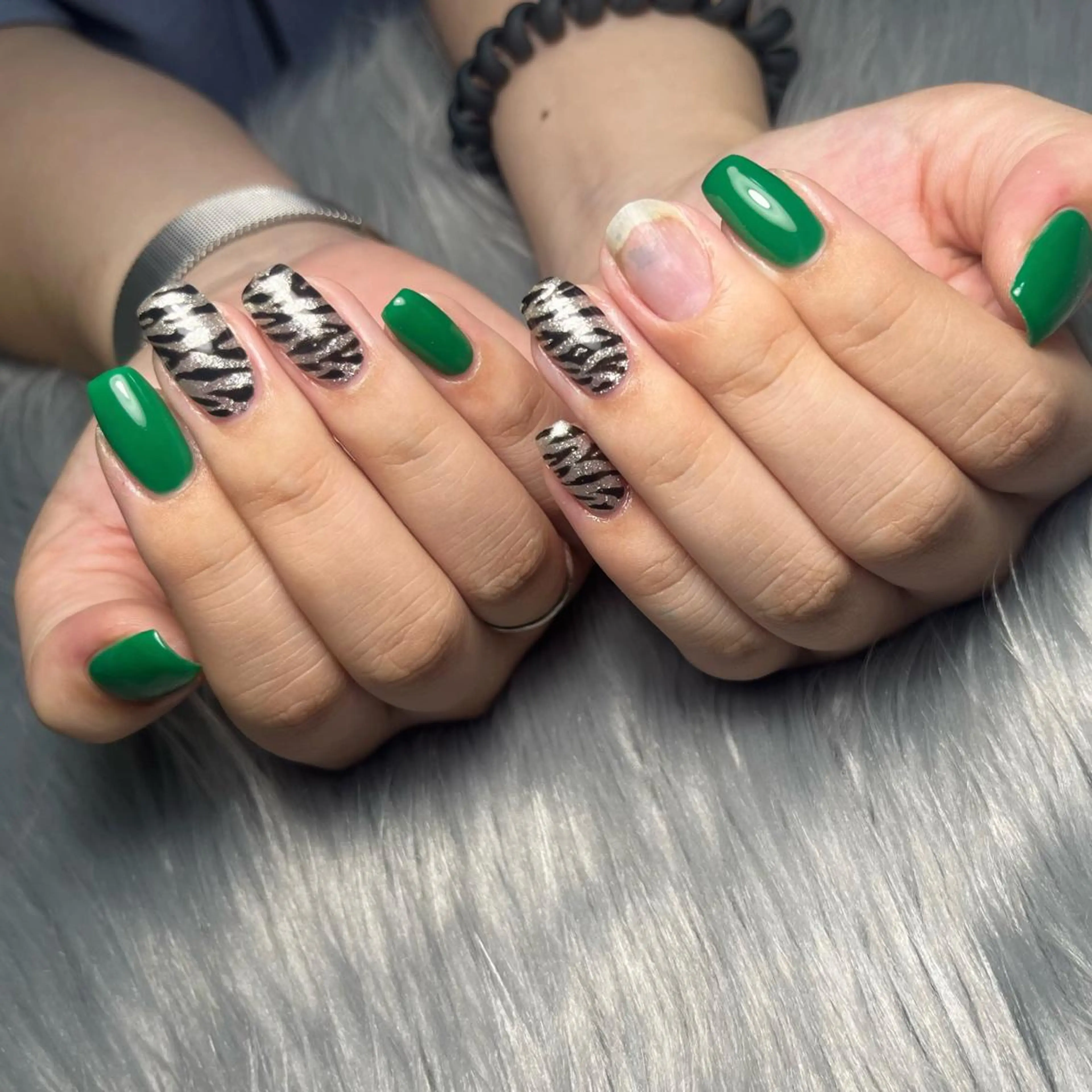 ネイル Laki nailのネイルデザイン