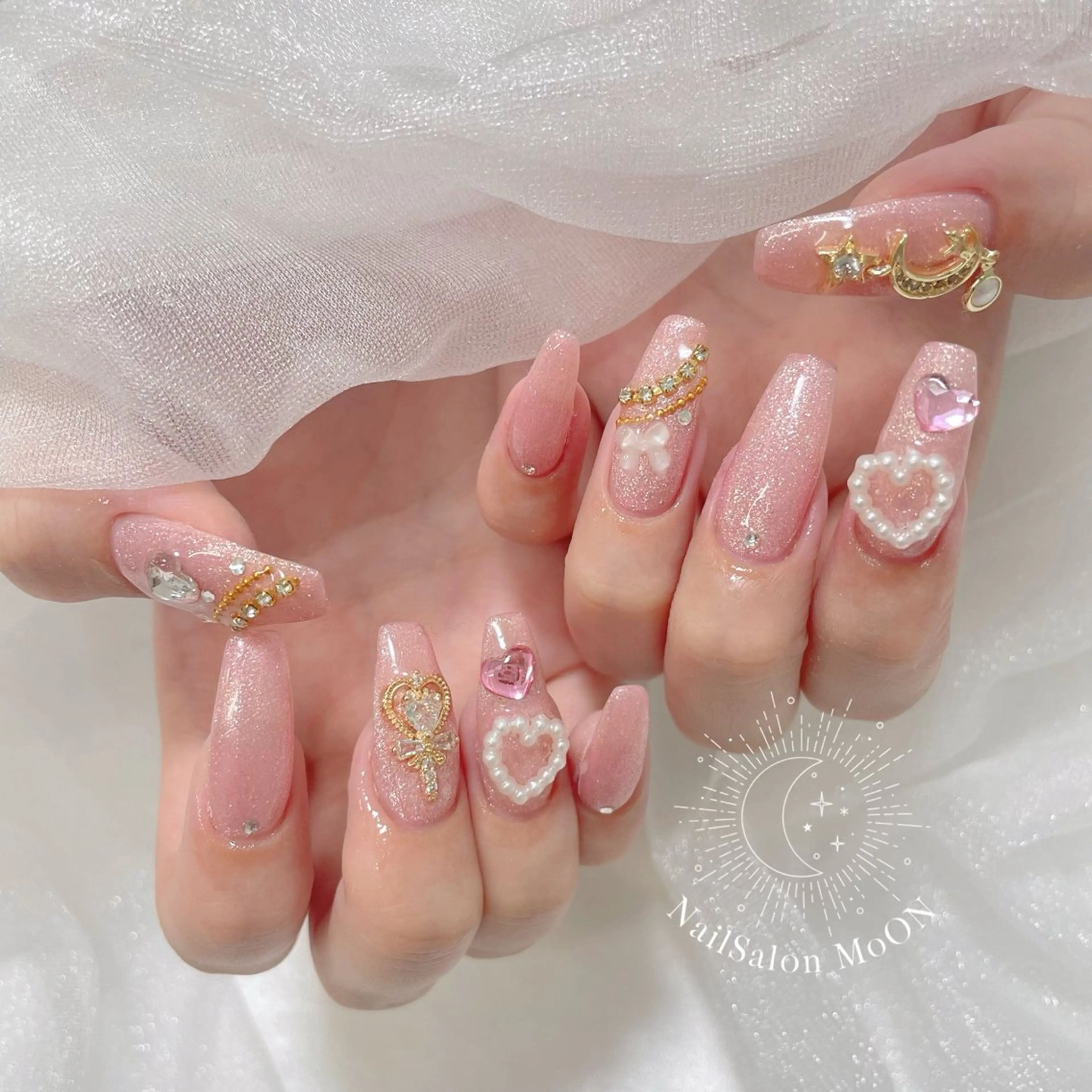 ネイル ハンドネイル ハンドケア MoON...❤︎ MeGuのネイルデザイン