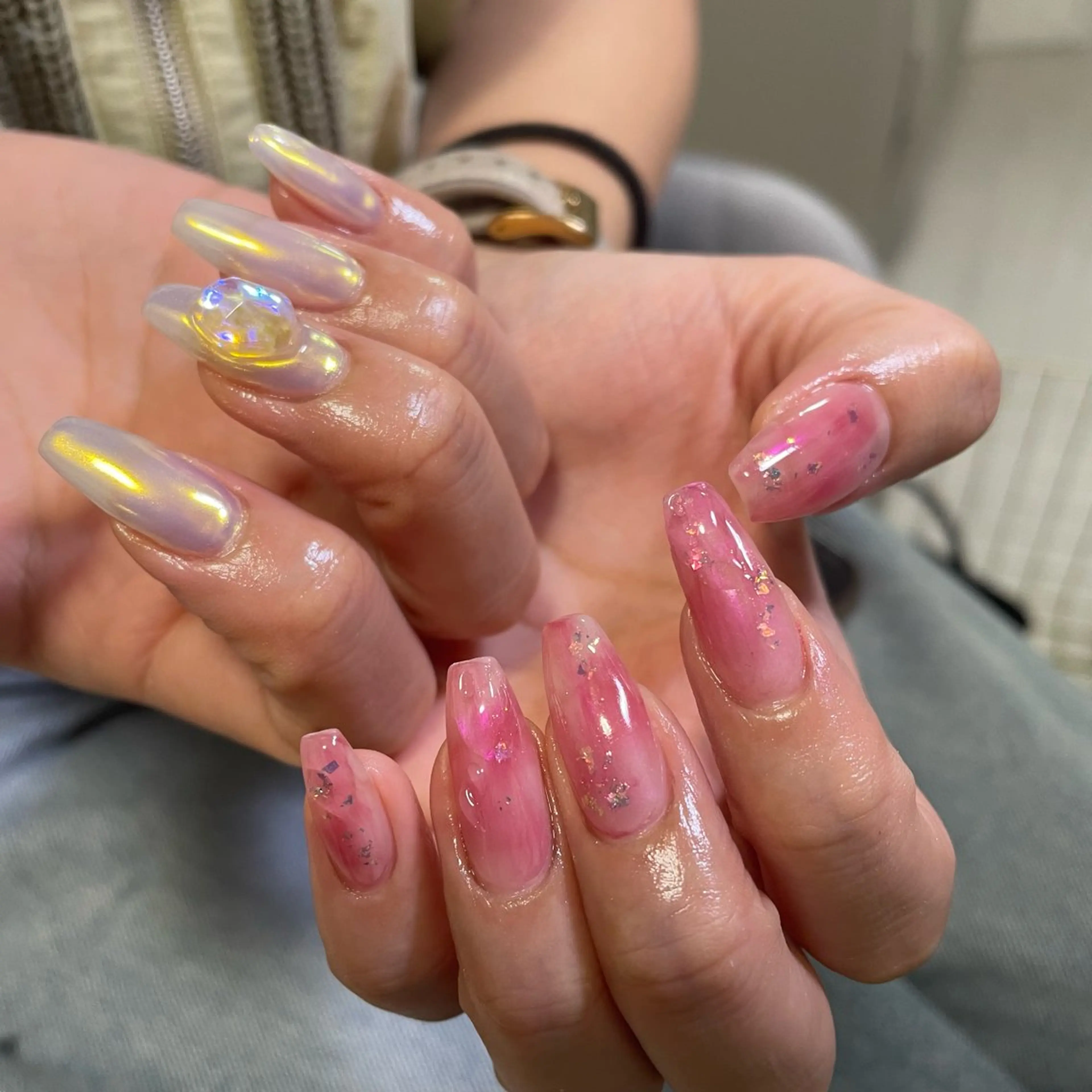 ネイル 持ち込み ニュアンスネイル hazuki / Salon Biのネイルデザイン