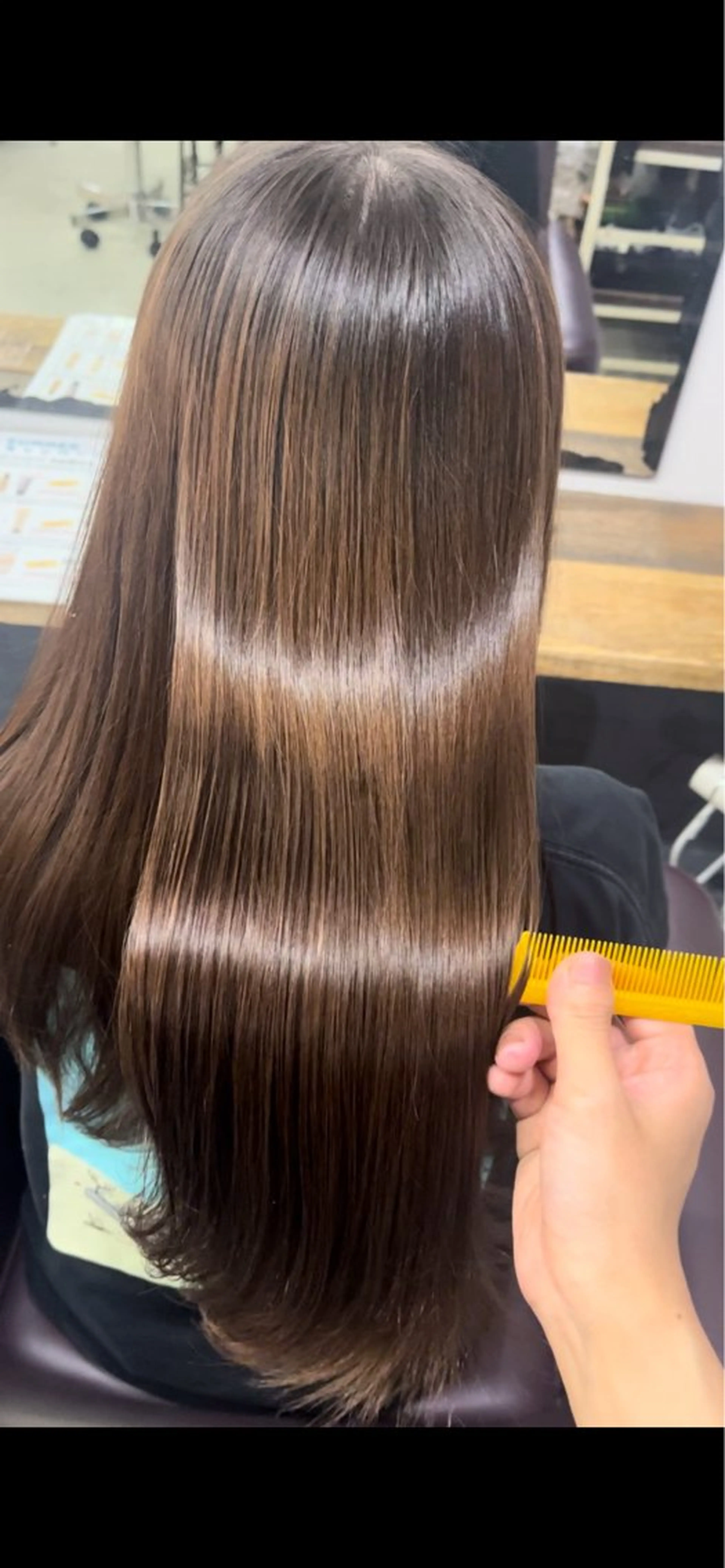 ロング パーマ 縮毛矯正 縮毛矯正 あかね 髪質改善ストレートのヘアスタイル