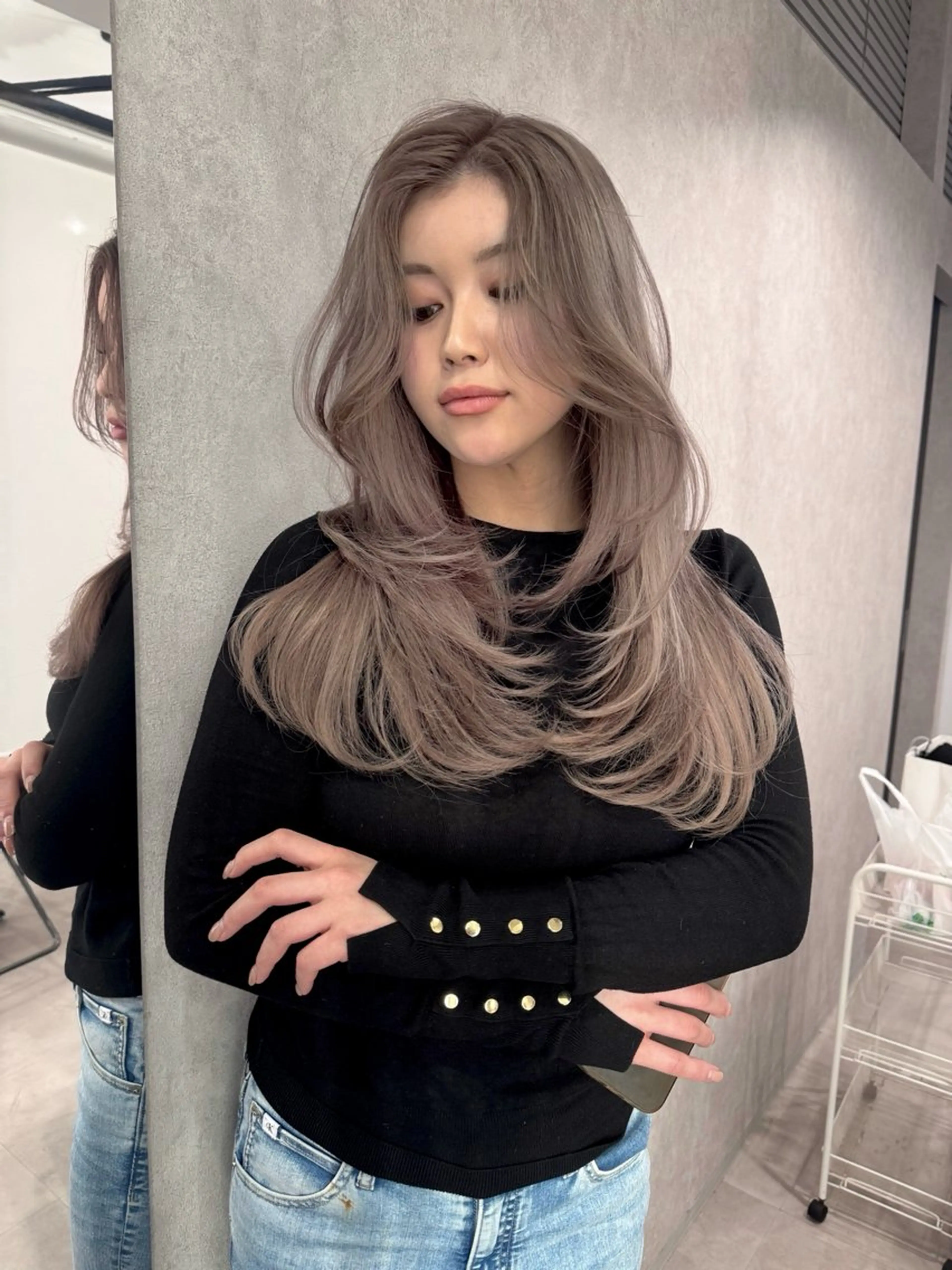 ロング ブリーチ/エクステ LOWRL【ロウル】のヘアスタイル