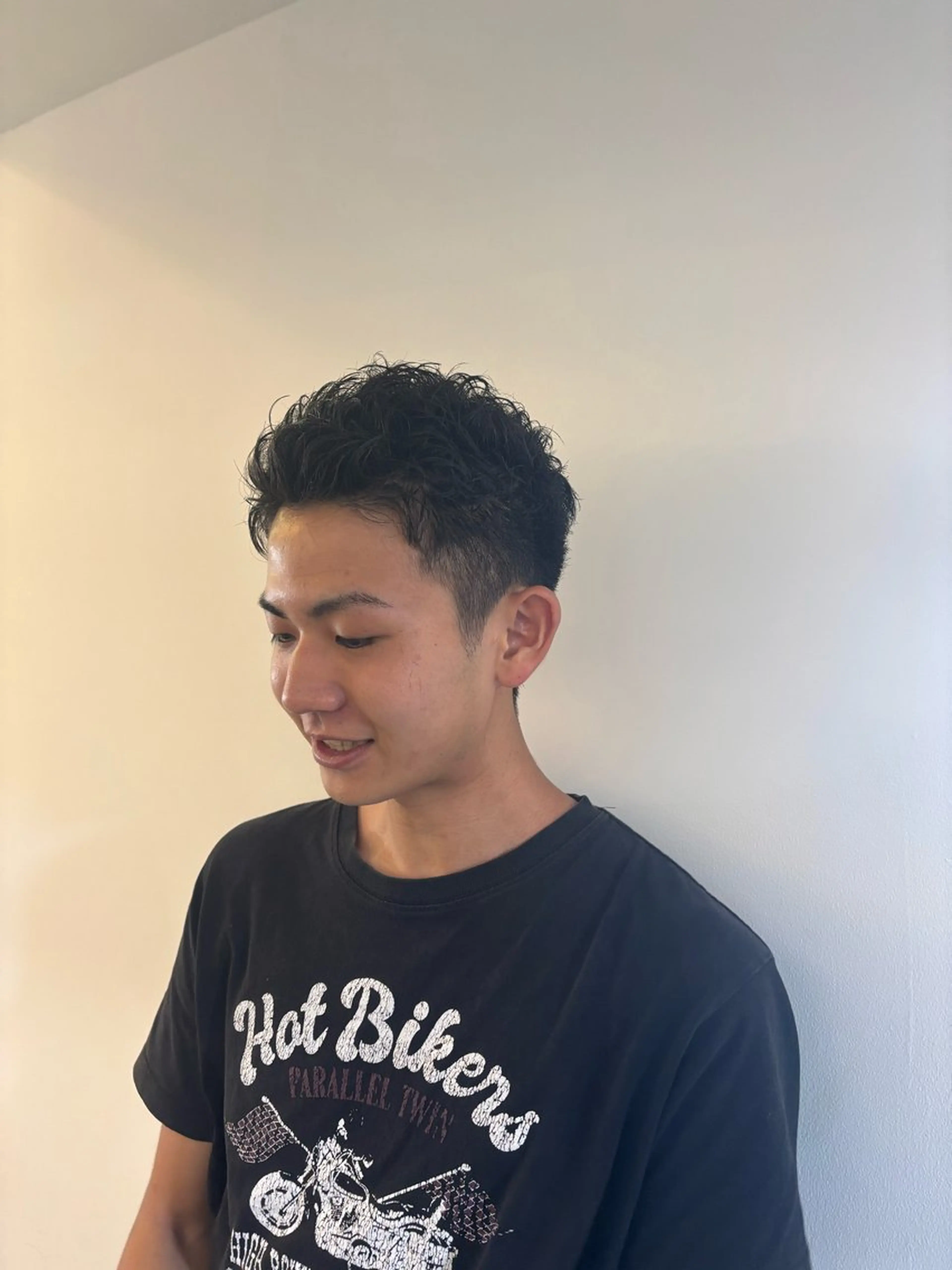 ショート メンズ スパイキーショート ショートヘア カット 小嶋 咲輝のヘアスタイル