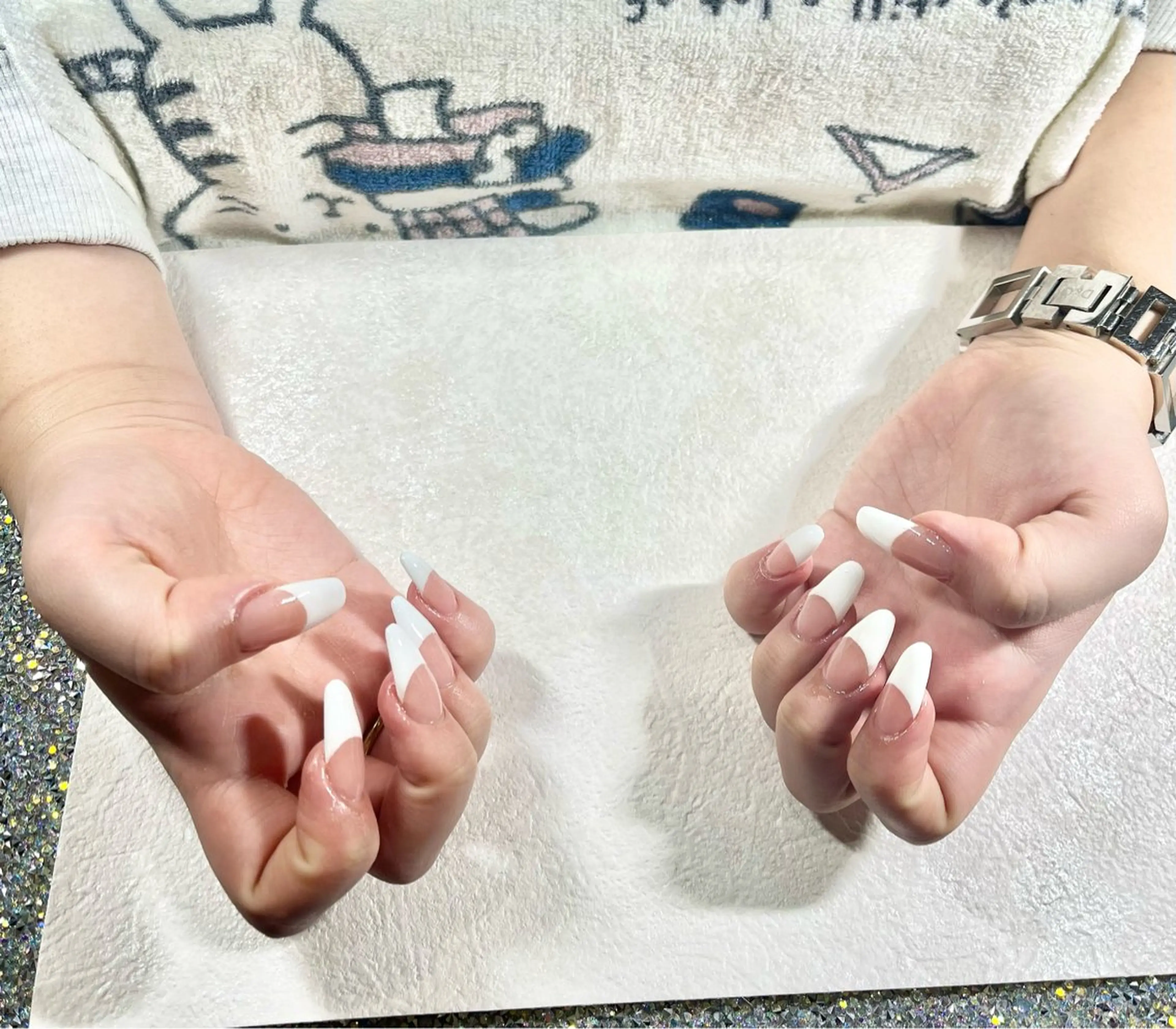 ネイル ブルー 長さ出し フレンチネイル ピンク 黄色 ハンドネイル Tairacchi ﾀｲﾗｯﾁのエステ・リラクイメージ