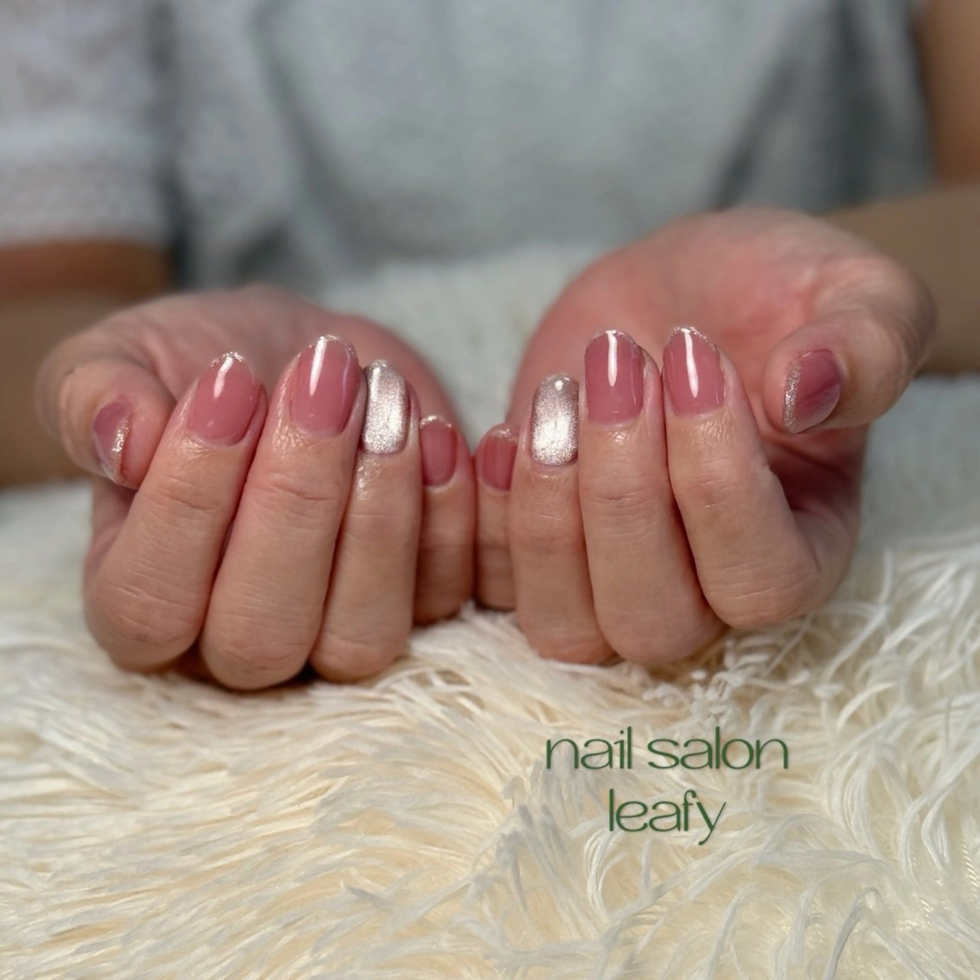 ネイル 持ち込み シンプルネイル ネイルサロン leafyのネイルデザイン