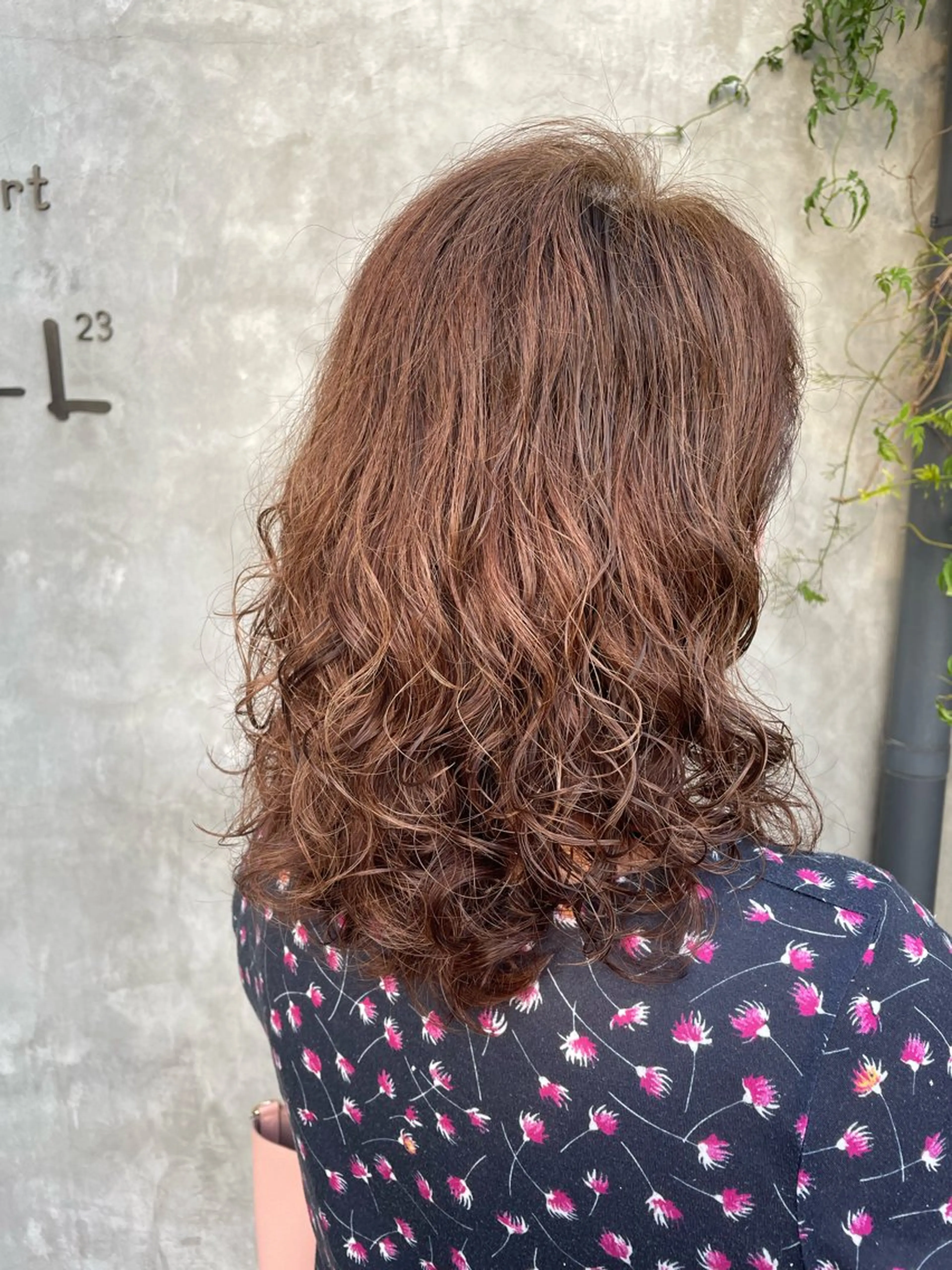 ロング パーマ 石川 舞のヘアスタイル