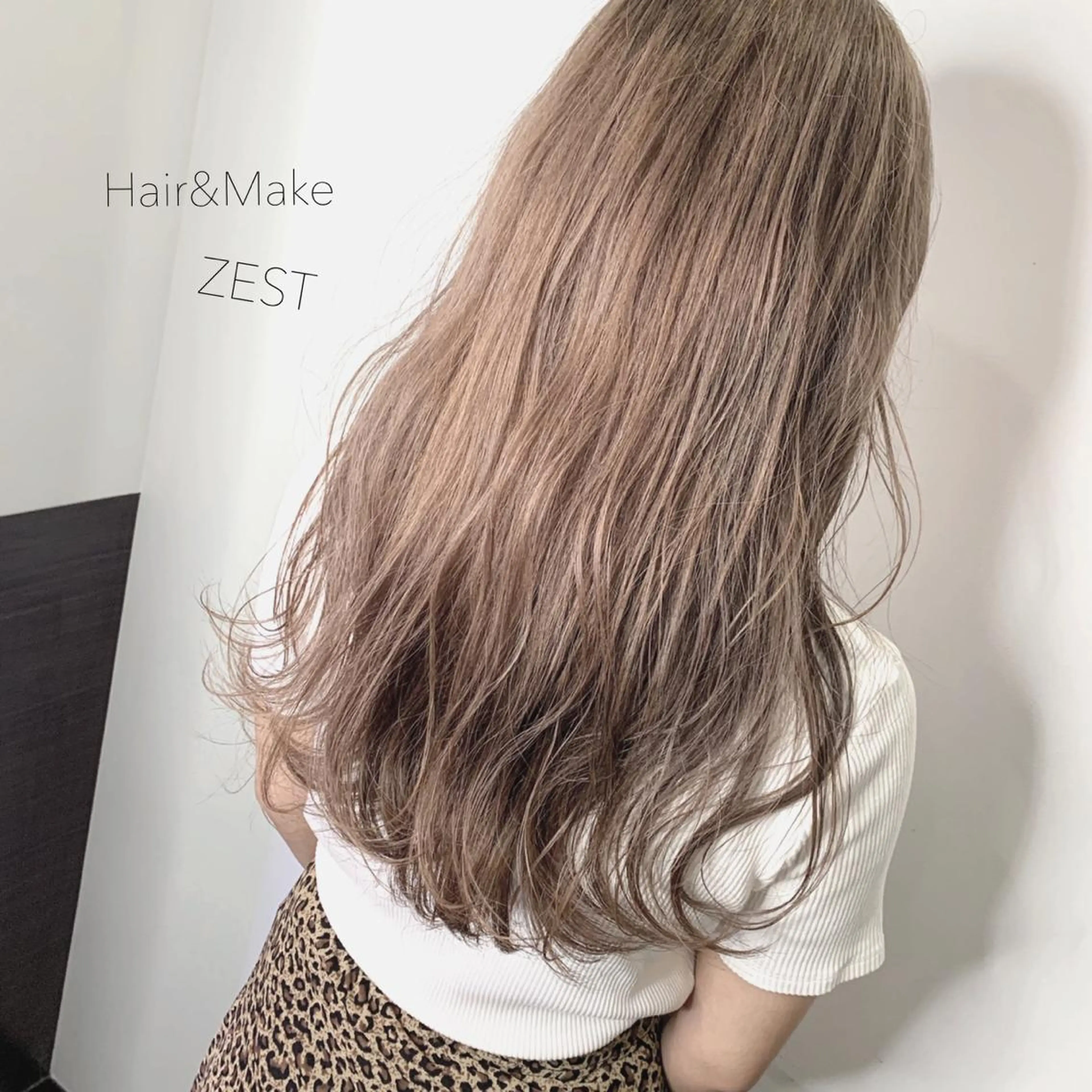 カラー ベージュカラー ミルクティーベージュ カット ヘアカラー メンズ指名no'1 佐藤　亘のヘアスタイル