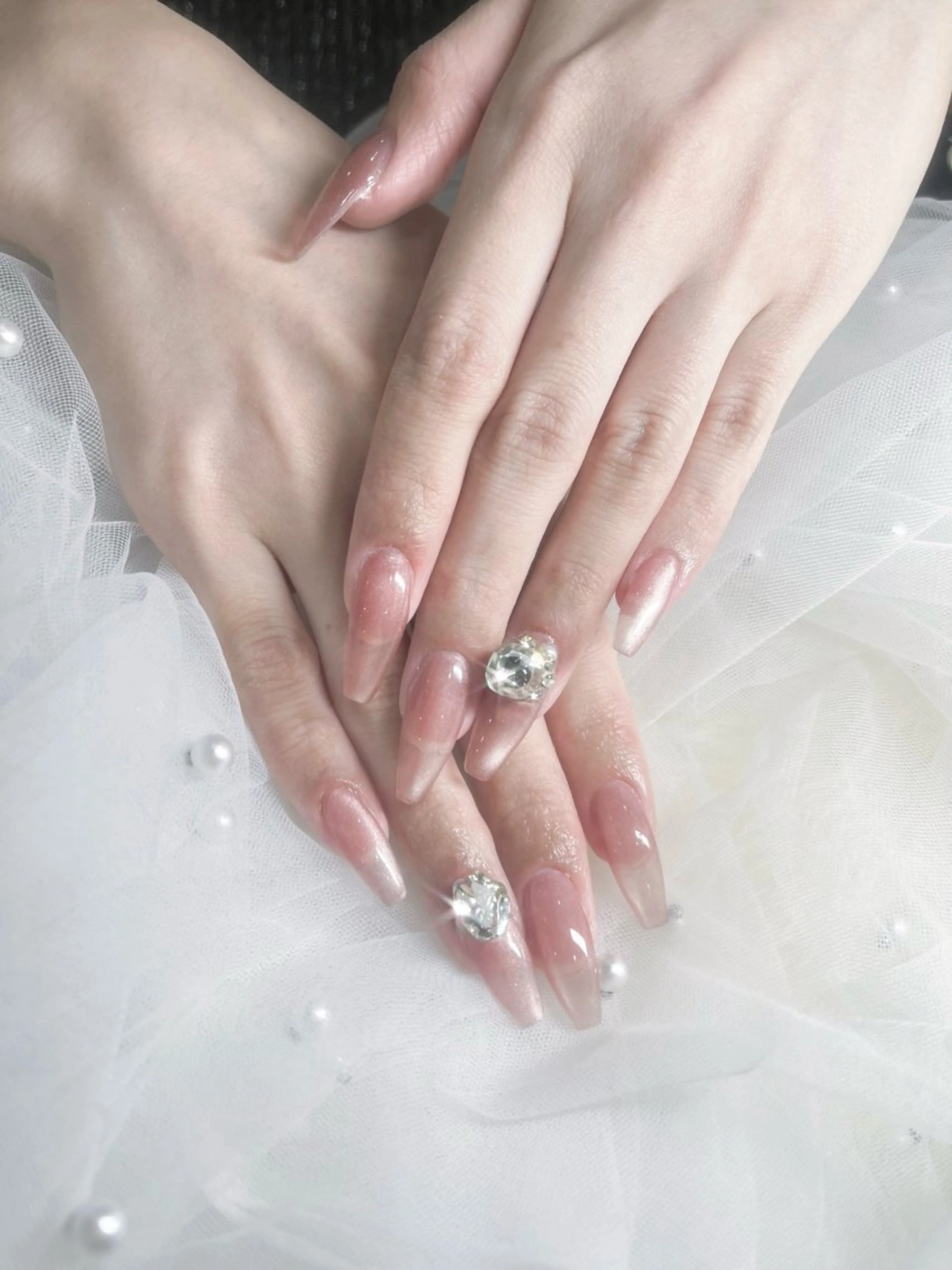 ネイル マグネットネイル ハンドネイル 💖長さ出し＆ 韓国ネイルaya💖のネイルデザイン