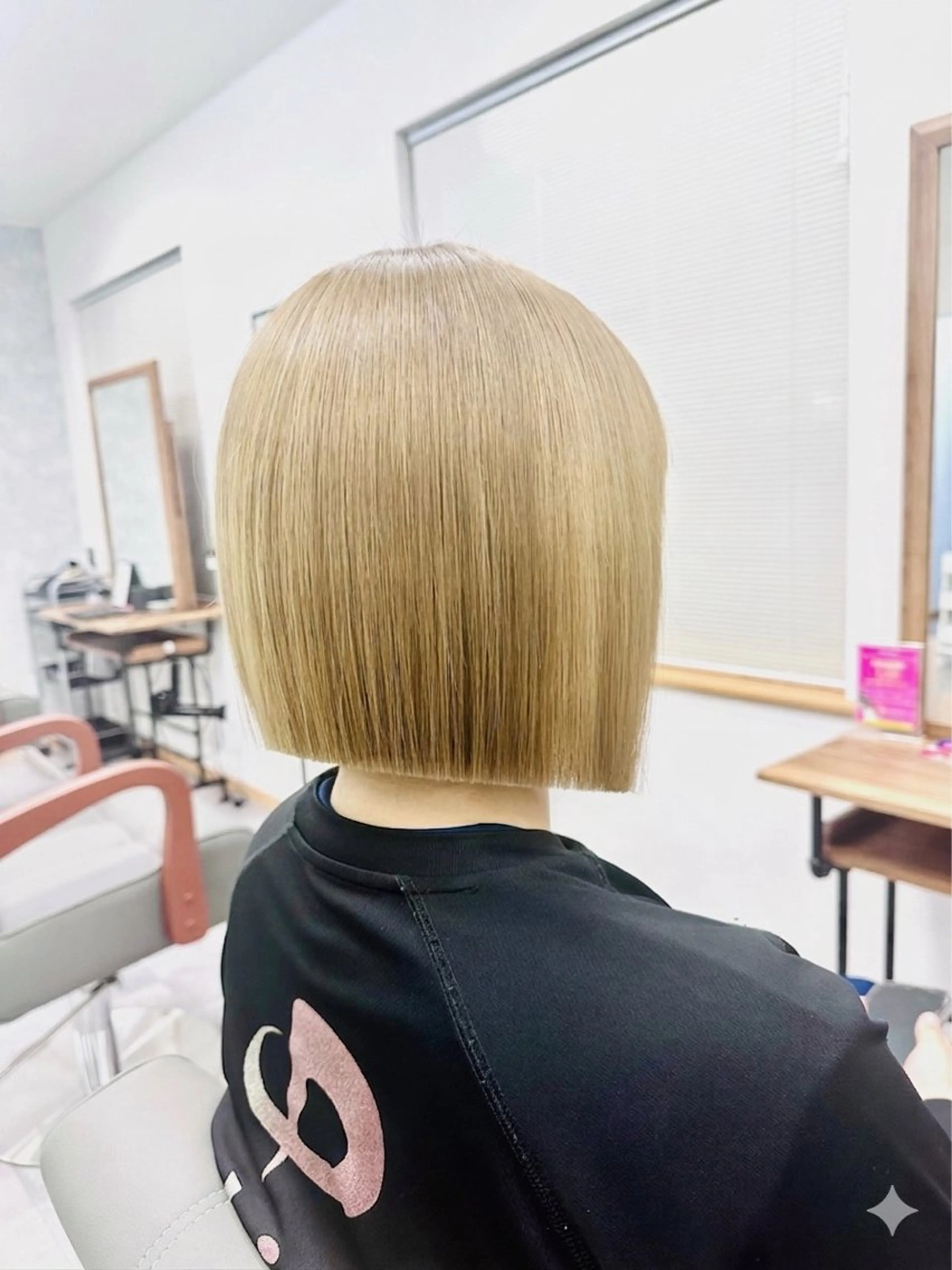 ショート ボブ カタチヤマガタ所属・Ken watanabeのヘアスタイル