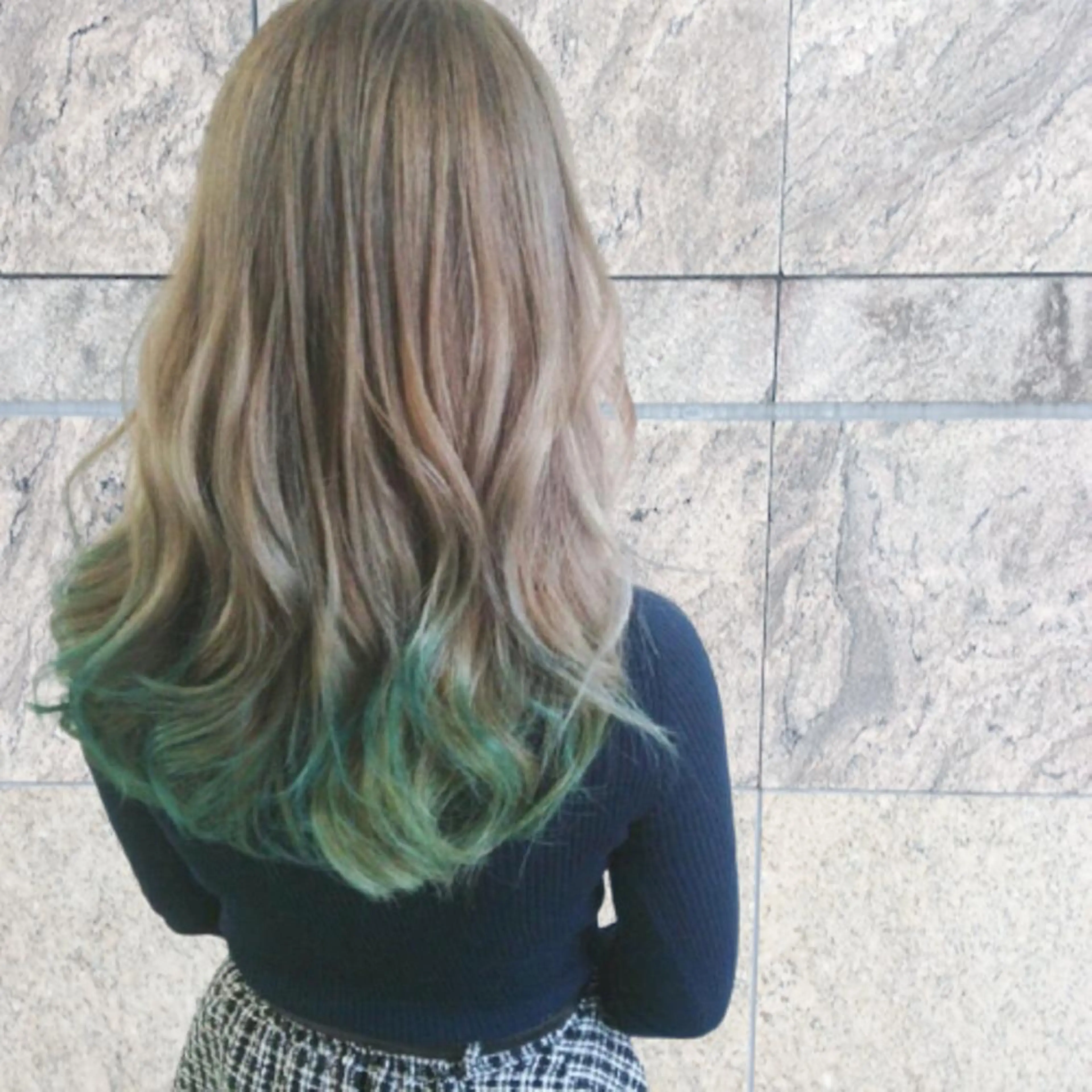 ミディアム カラー en Rêve🫧 by ROAReyeのマツエク・マツパデザイン