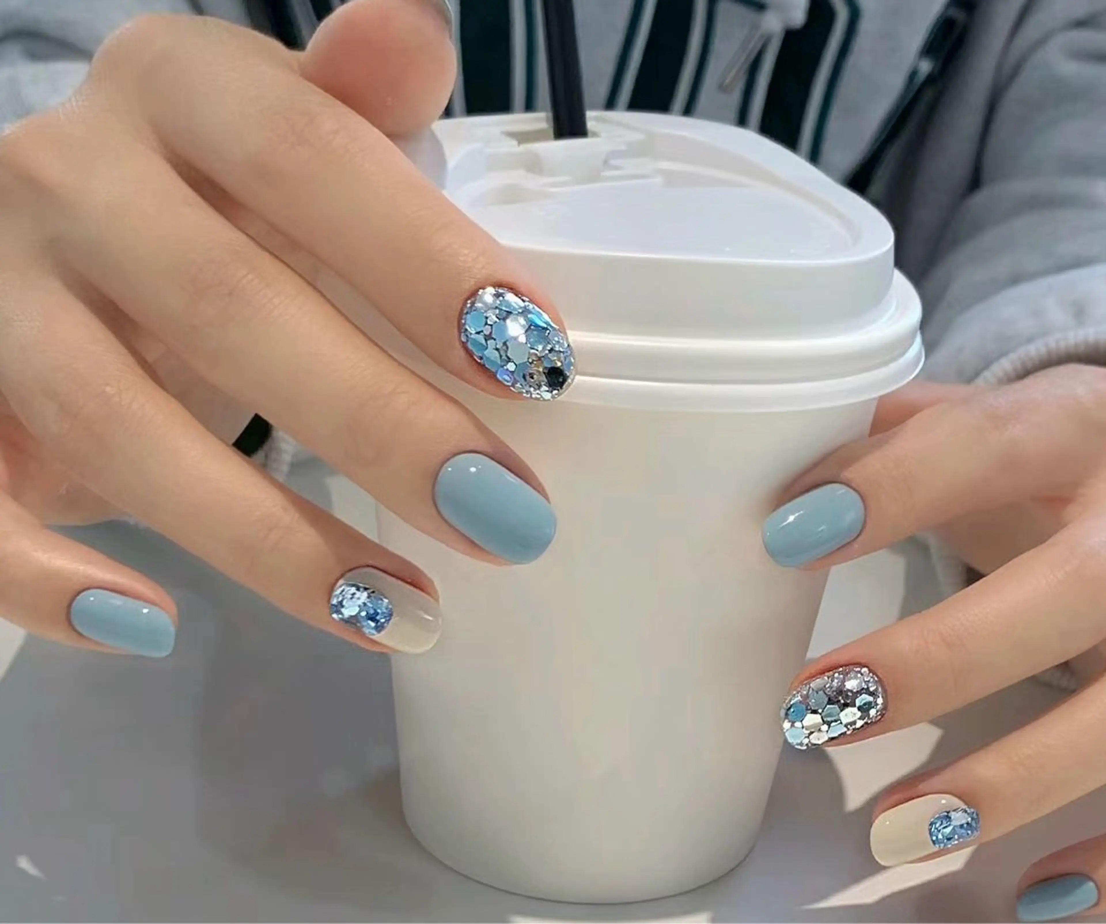 ネイル 💅E•U•B NAIL🌹所属・横浜市中区曙町 ネイルE·U·Bのネイルデザイン