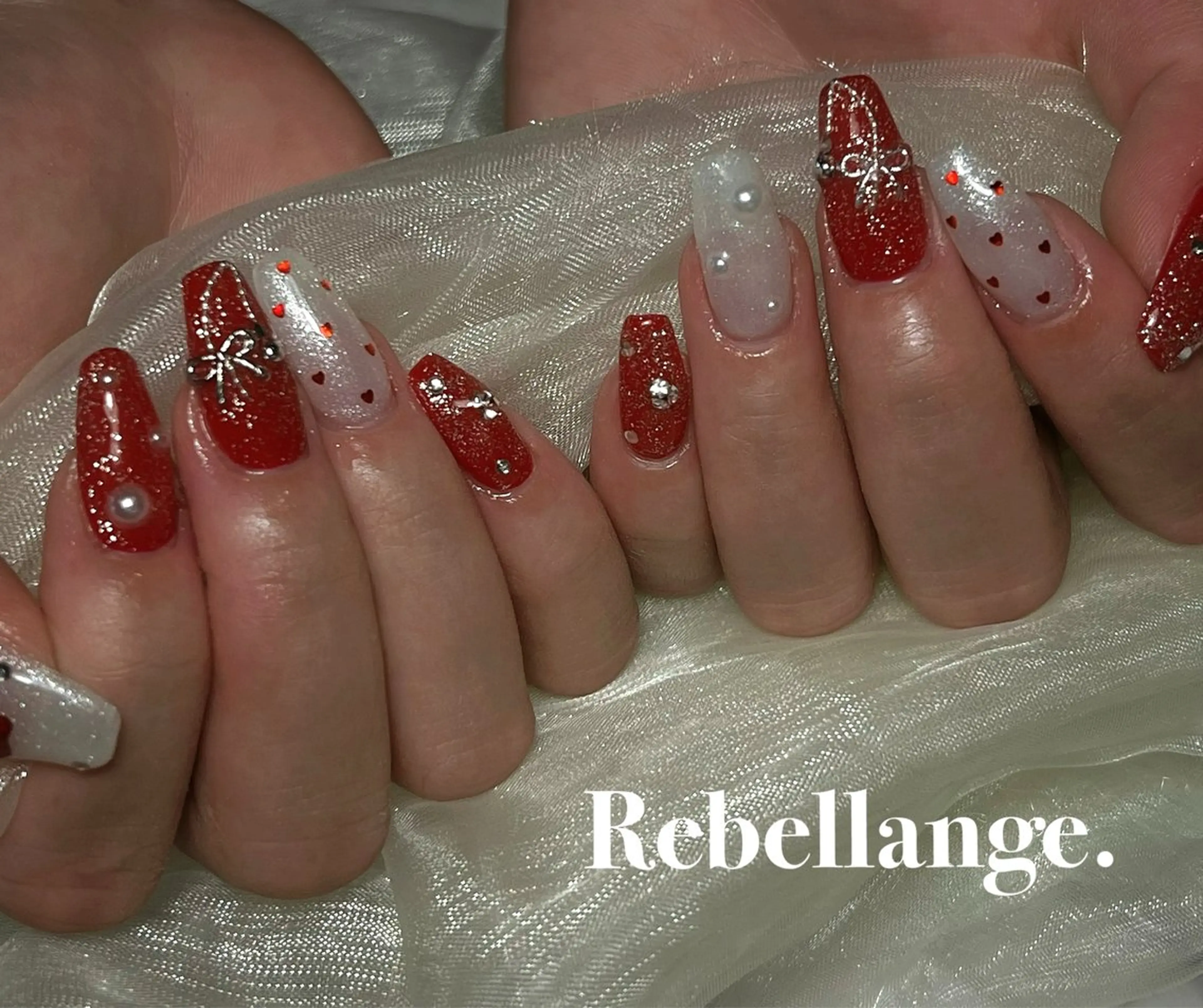 ネイル ハンドネイル Rebellange n.のネイルデザイン