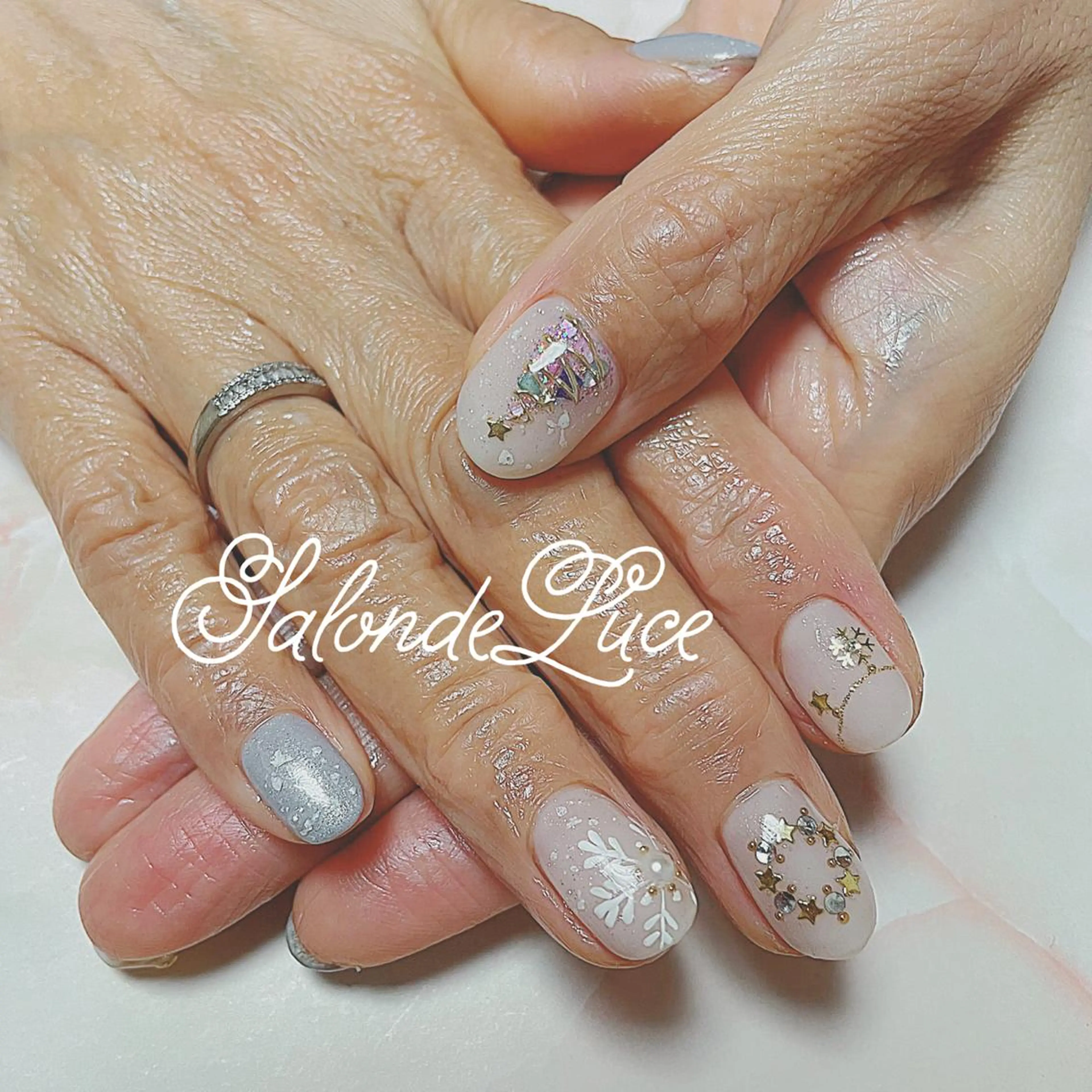ネイル 冬ネイル クリスマス Salon de Luceのネイルデザイン