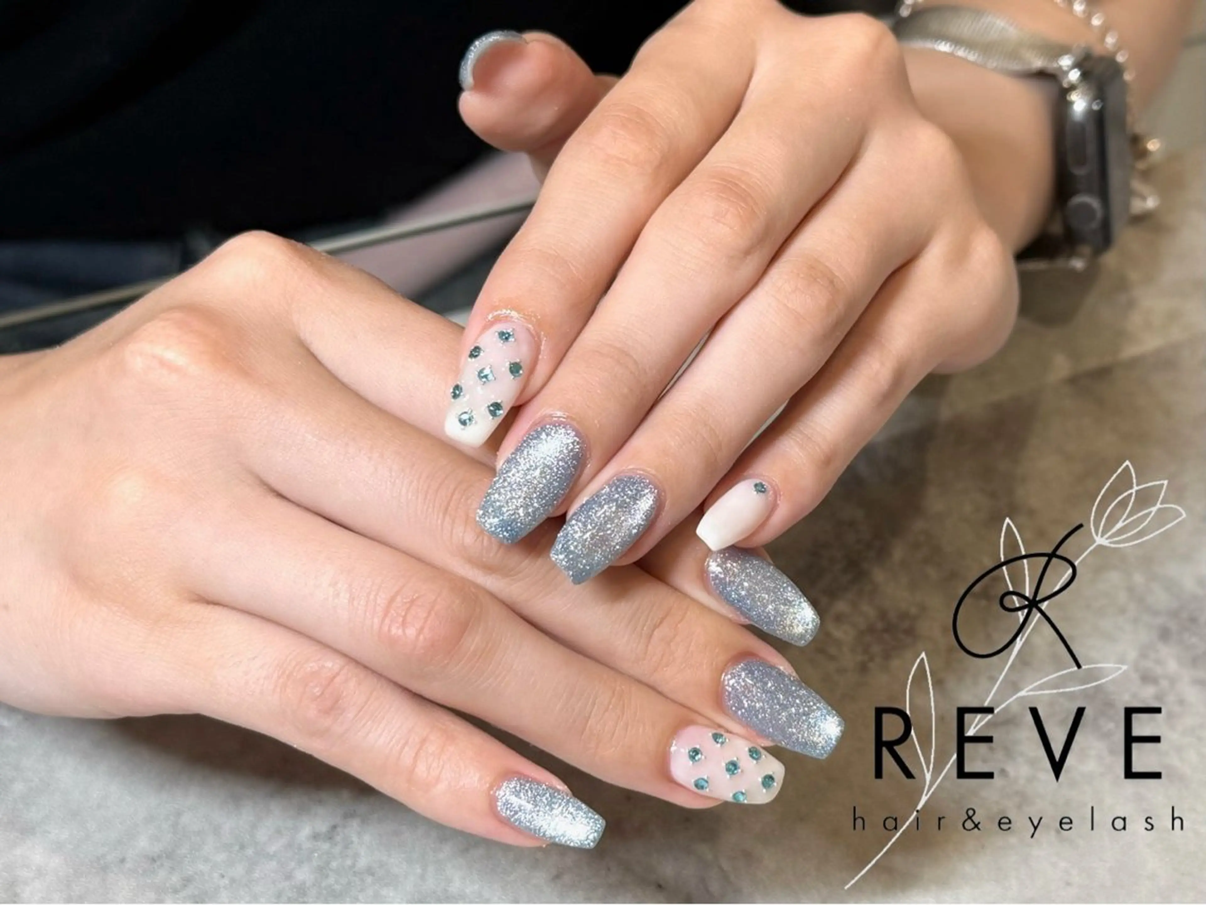 ネイル REVE アイのネイルデザイン