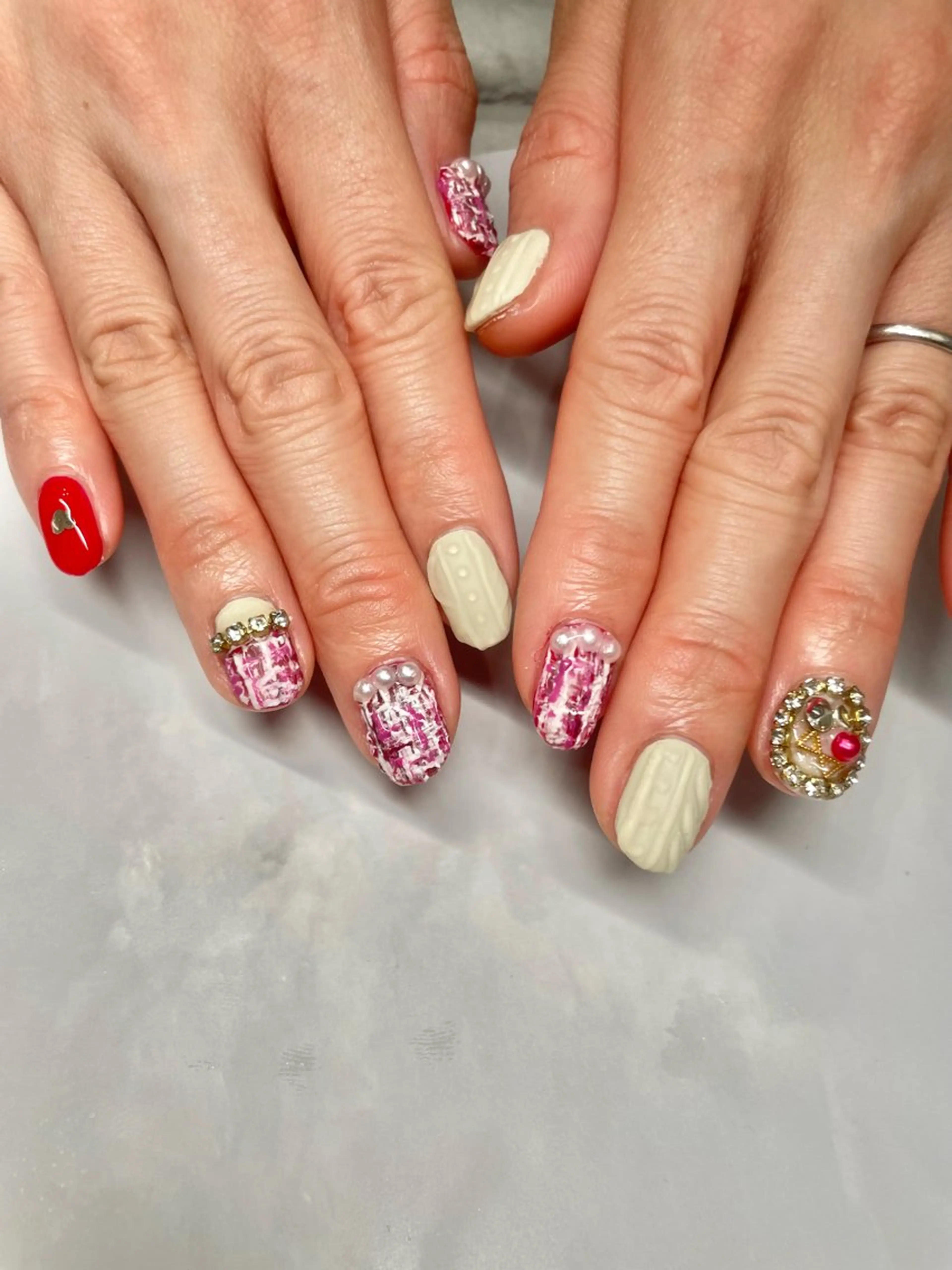 ネイル ハンドネイル 吉永 佑香のネイルデザイン