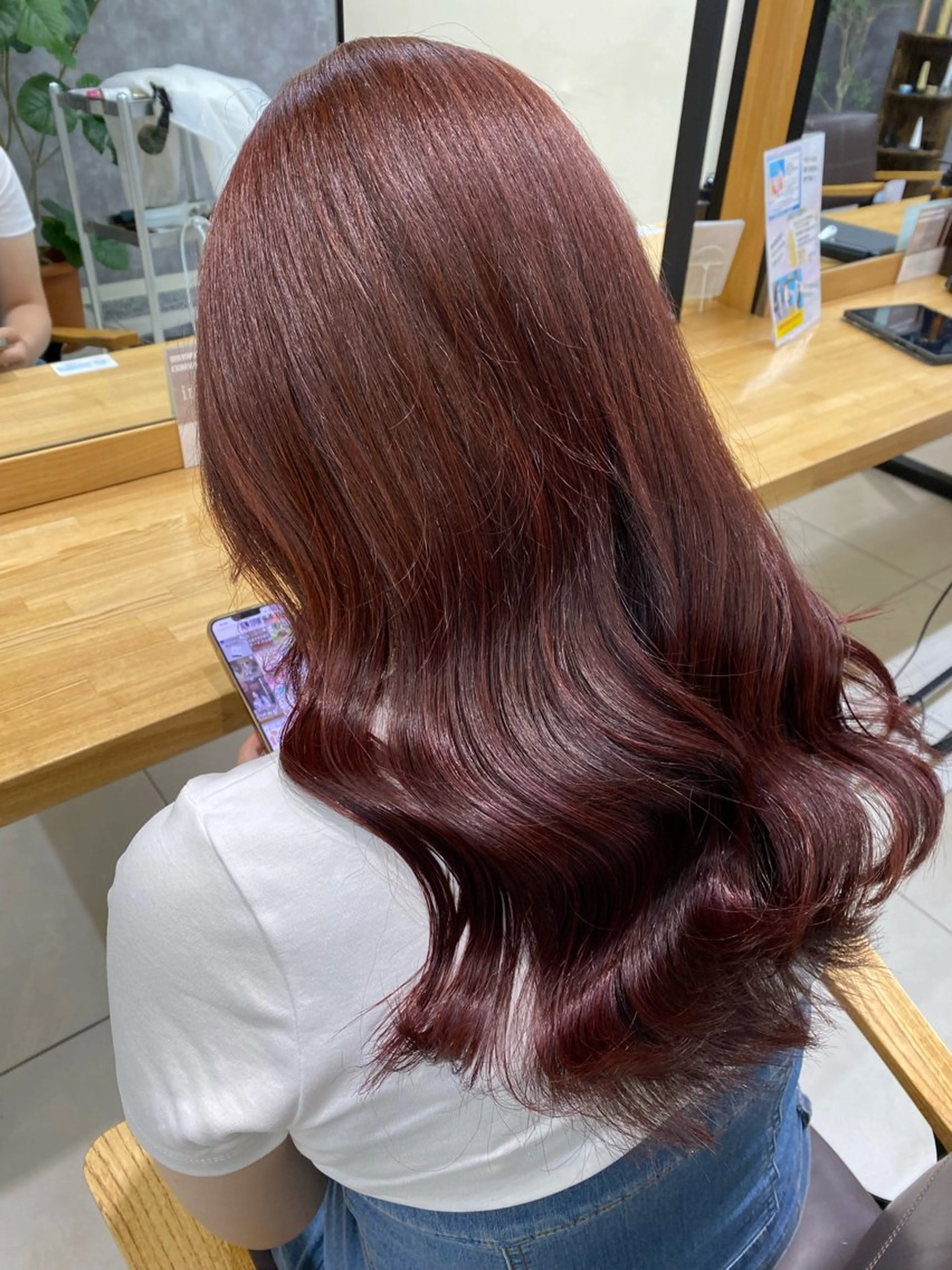 ロング カラー ブリーチ ブリーチなしカラー ピンクカラー 🪼かえで🪼臼井 髪質改善/縮毛矯正のヘアスタイル