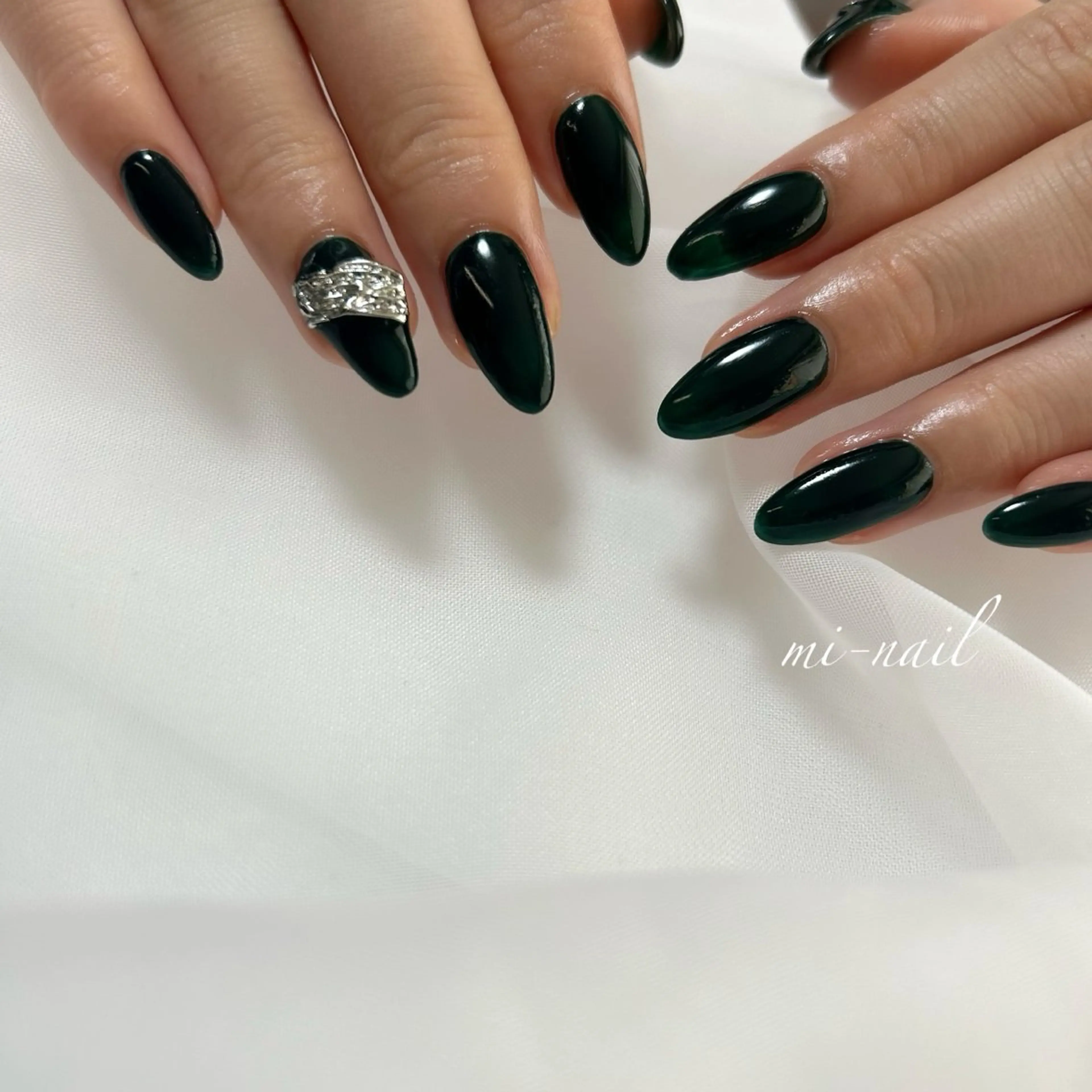 ネイル ハンドネイル ..mi_nail..所属・..mi-nail ..のネイルデザイン