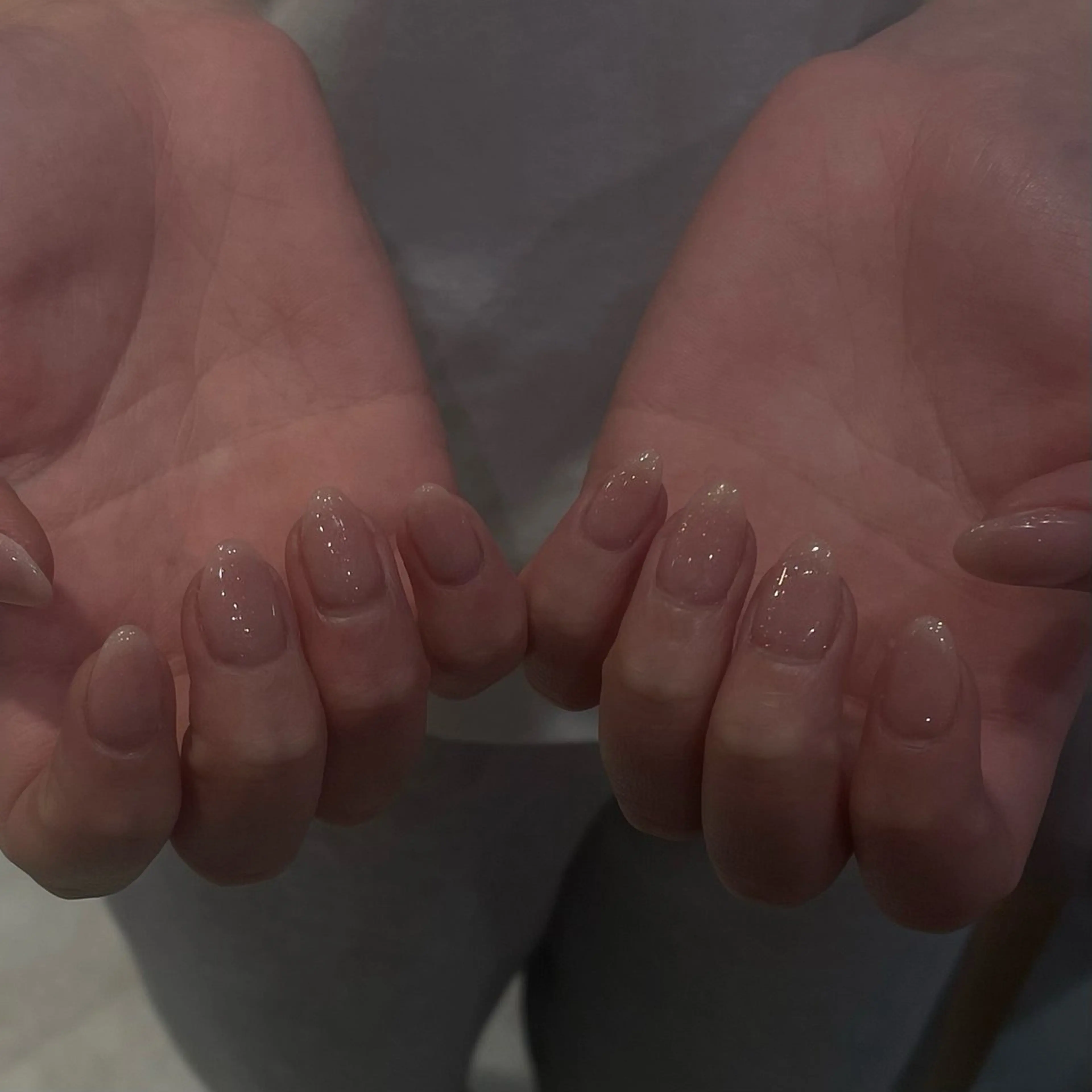 ネイル ハンドネイル 𝑟𝑖𝑠𝑎 🕯‎🤍のネイルデザイン