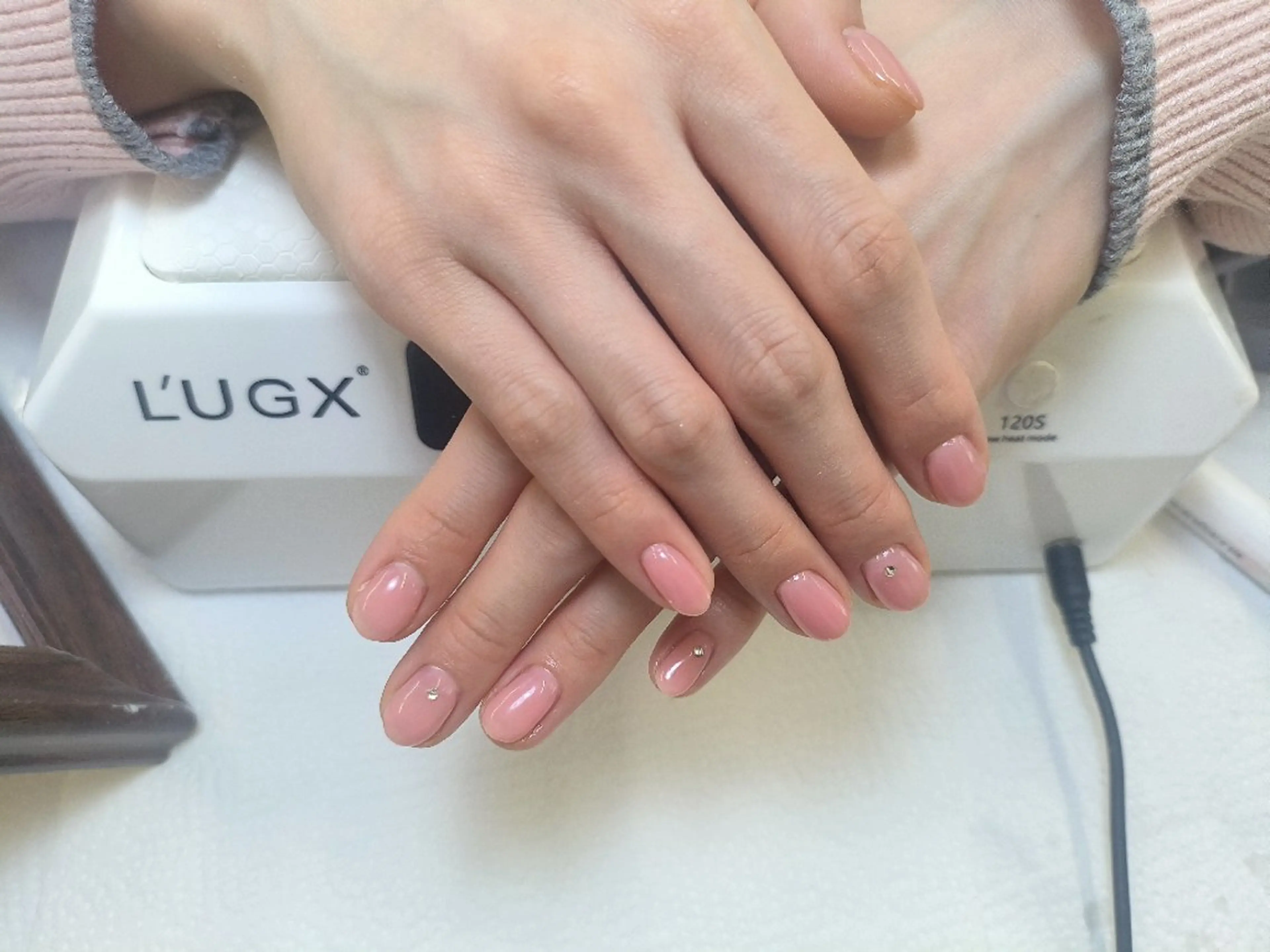 ネイル チークネイル フットネイル フレンチネイル ジェルネイル ガラスフレンチ ハンドネイル ル ナのネイルデザイン