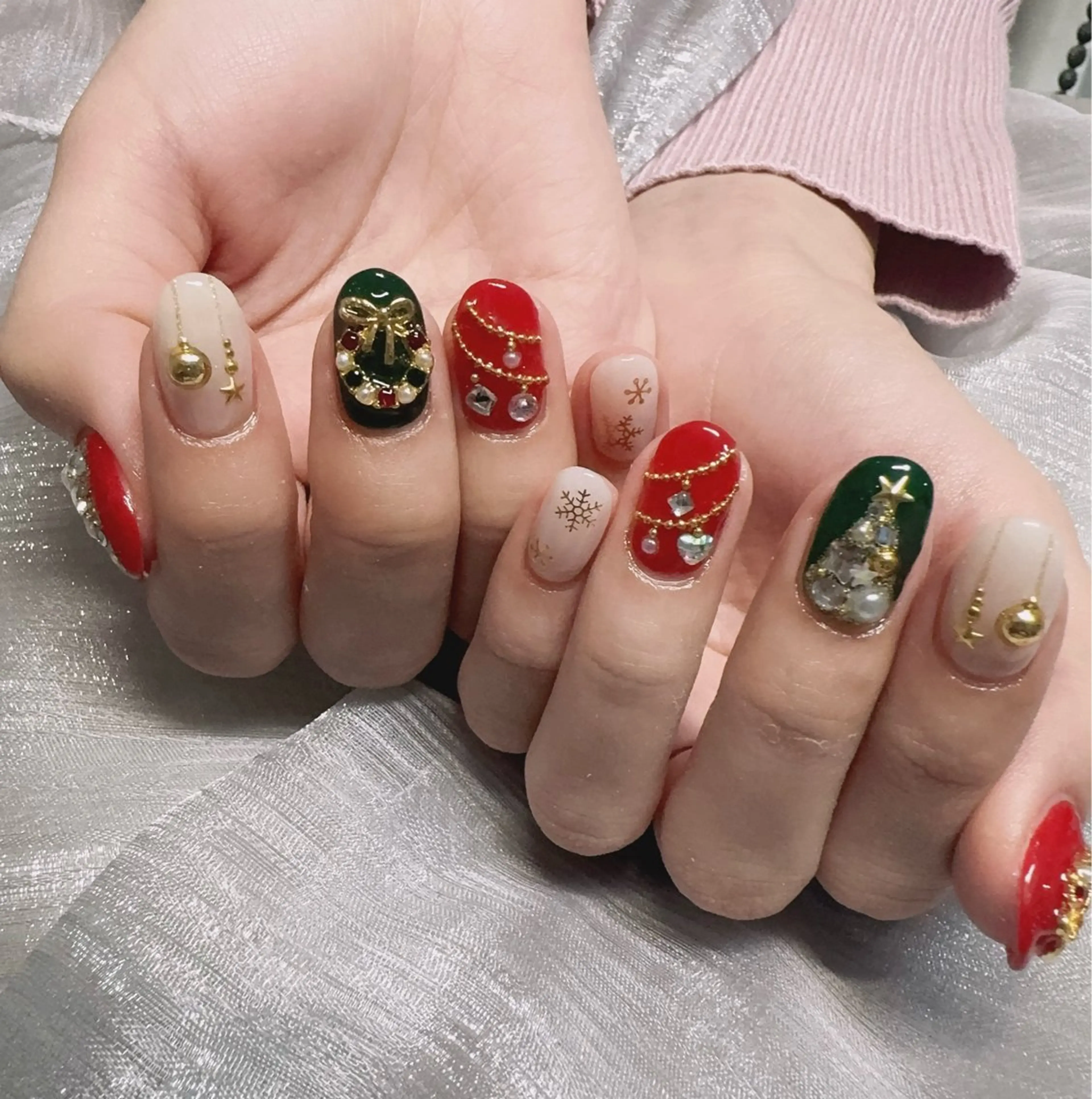 ネイル ハンドネイル ＆ME アンドミーのネイルデザイン