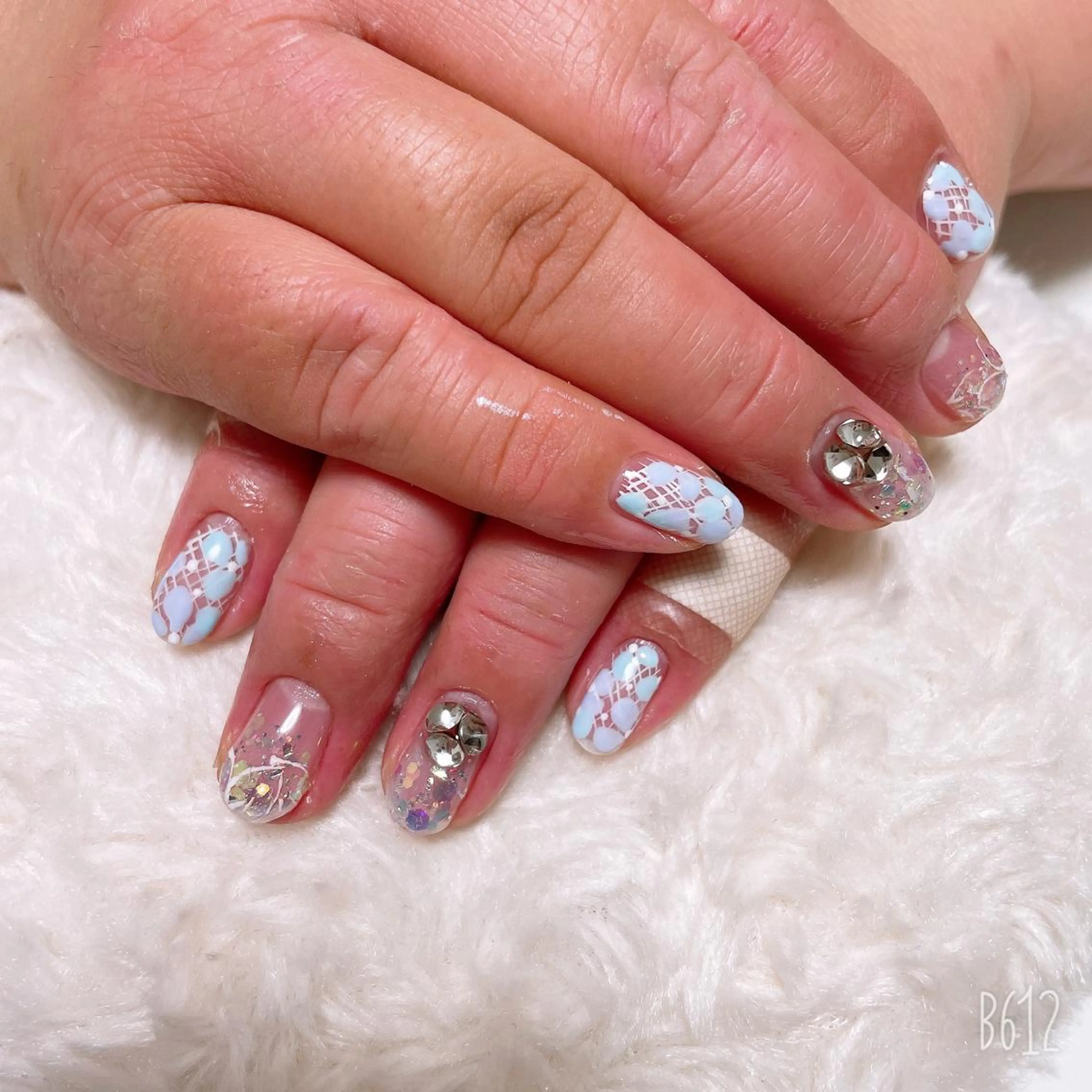 ネイル The Best Beauty受付担当のヘアスタイル