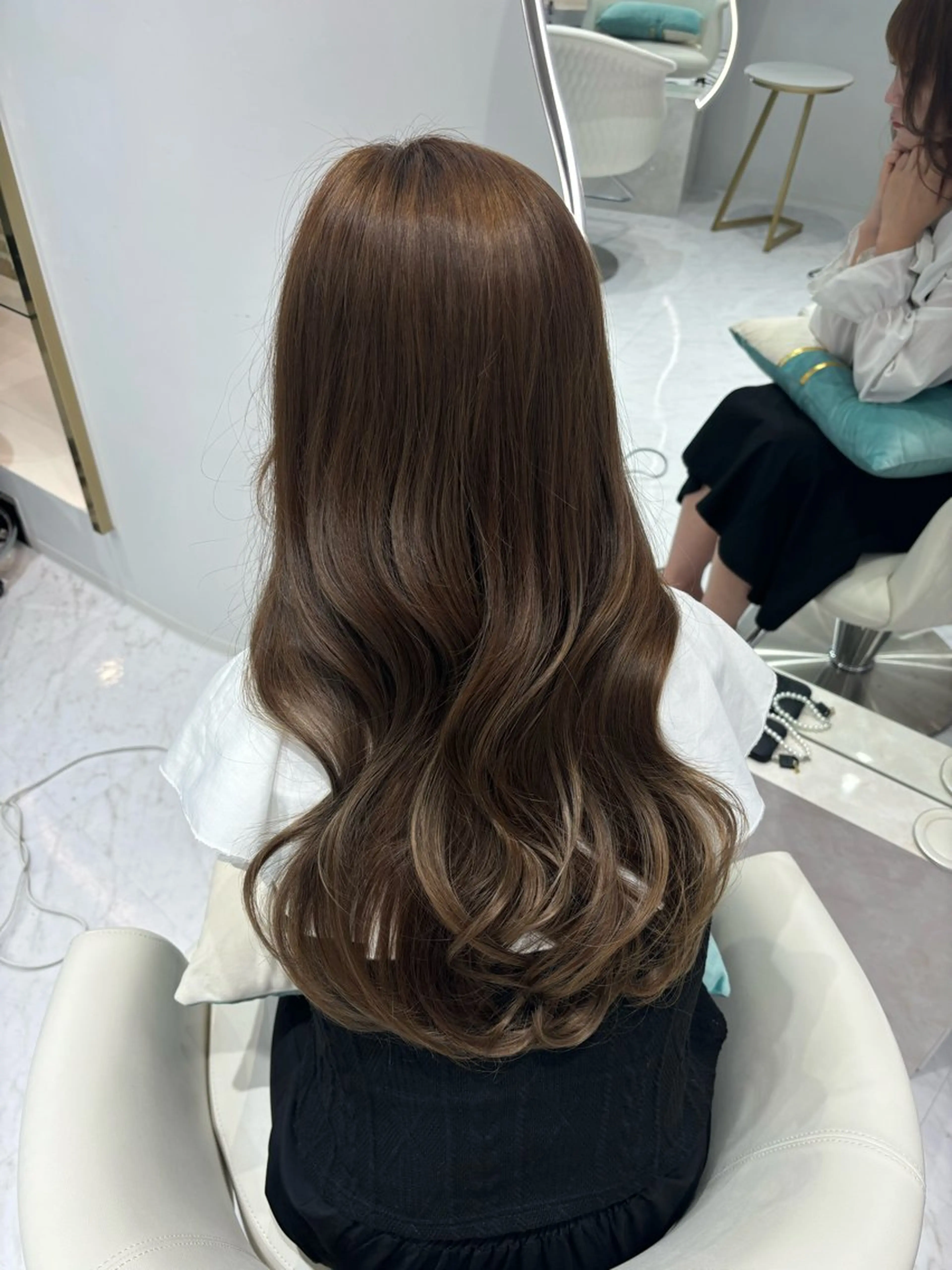 ロング カラー アッシュ ベージュカラー 韓国風ヘア eclala所属・後藤 瑠菜のヘアスタイル